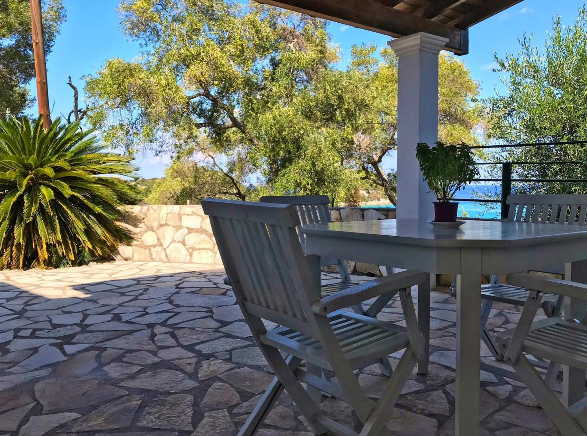 Hotel Studio Low Lina - Image 1