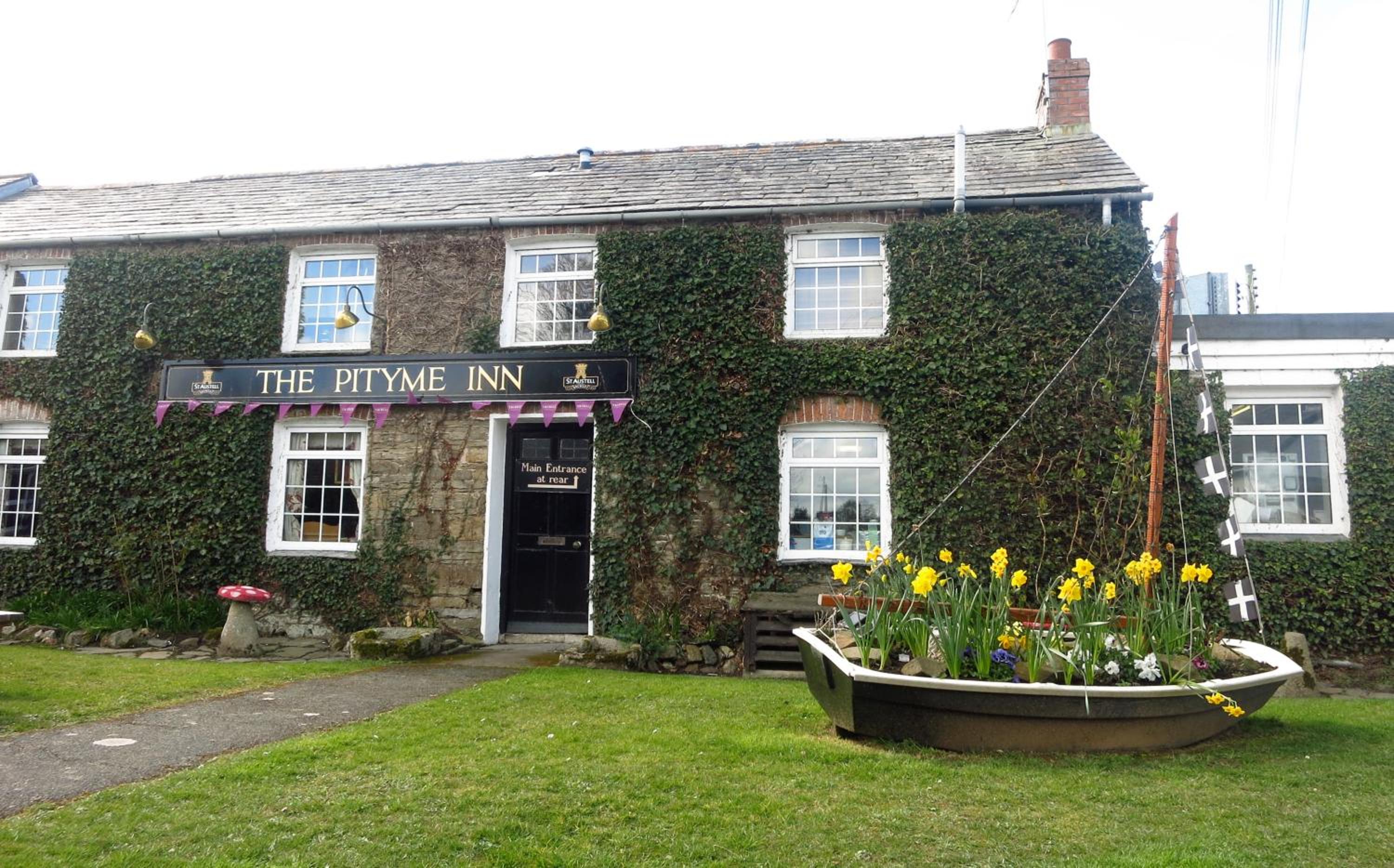 Wadebridge Vacations - The Pityme Inn - Property Image 1