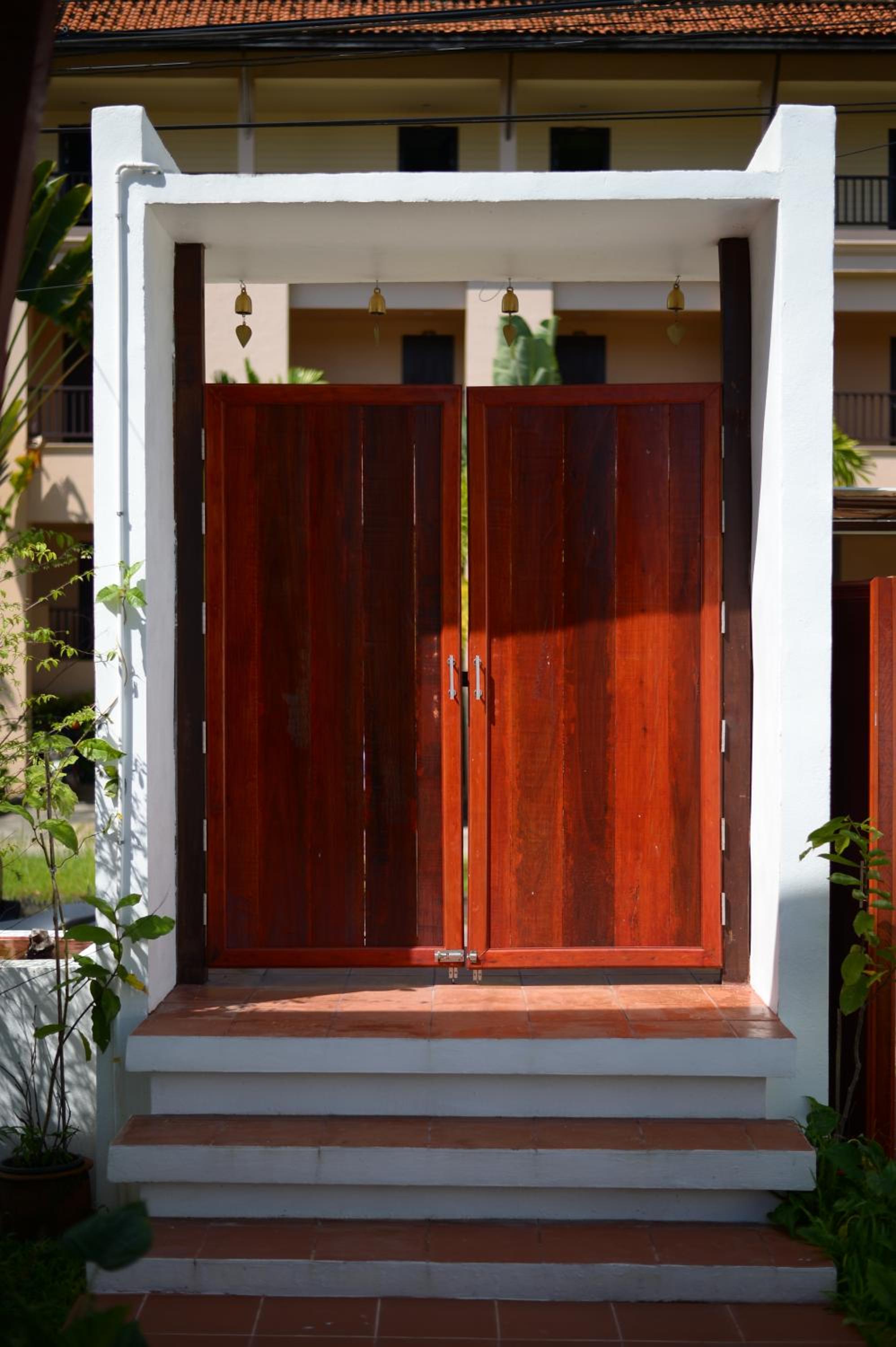Mrchu Meditation House view 4