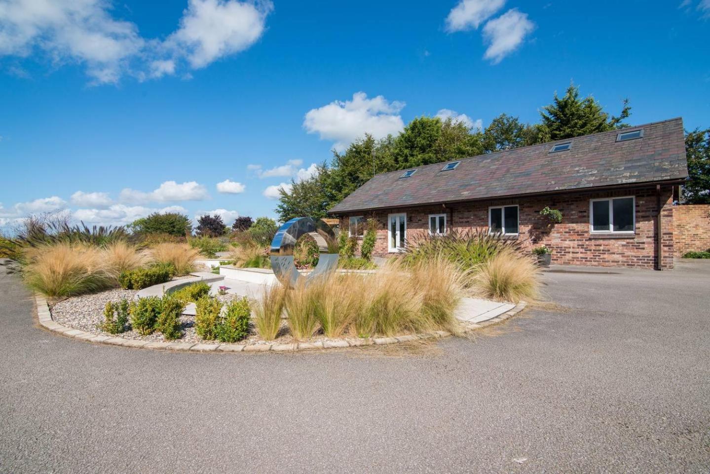 Hotel Hillside House