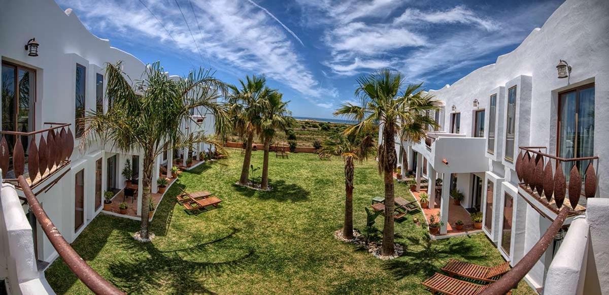 Apartamentos Turisticos Bahia De Trafalgar
