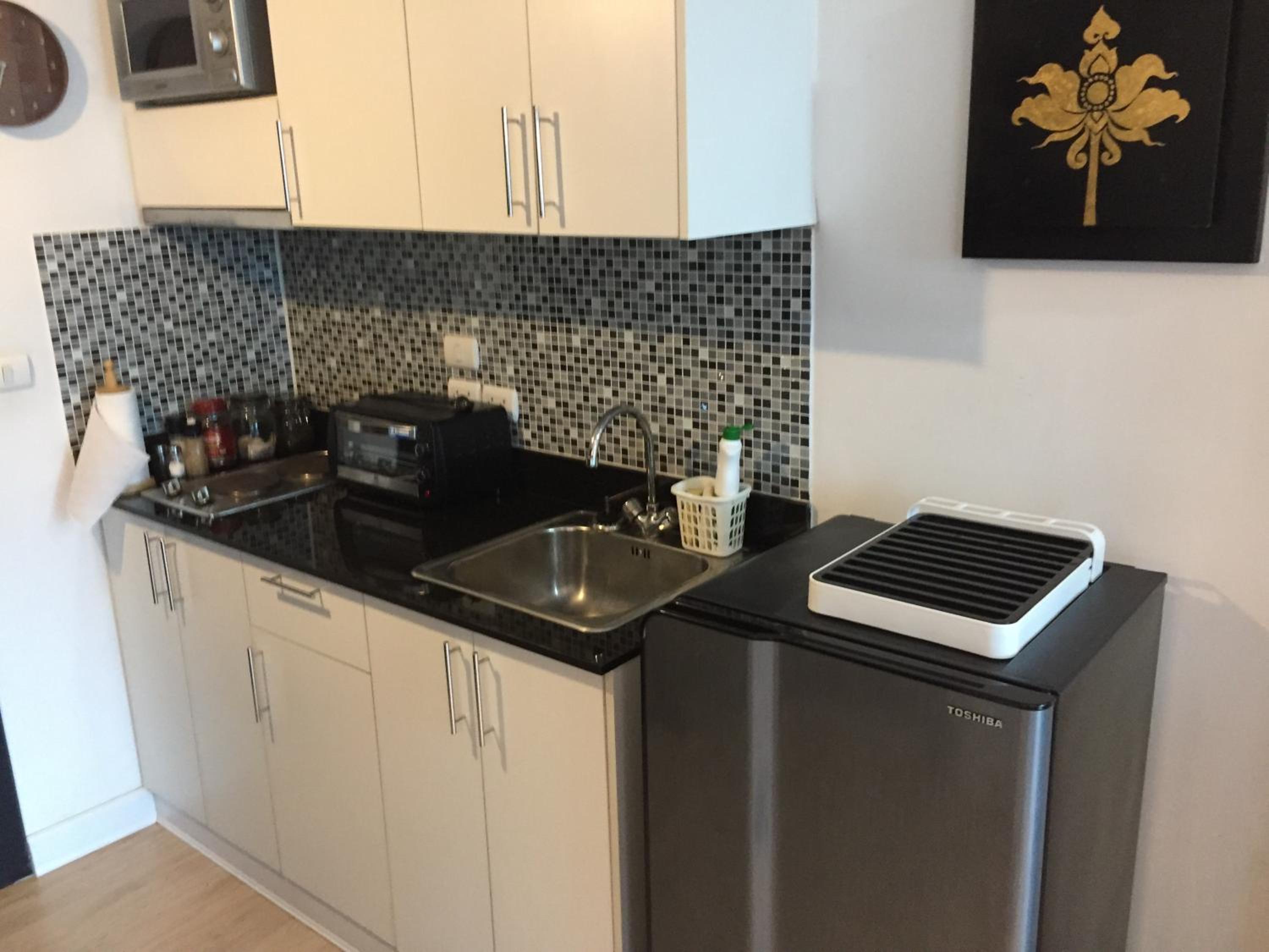 The Avenue Residences view 5