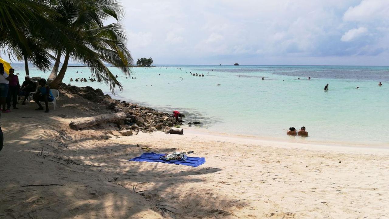 Rocky Cay Lodging