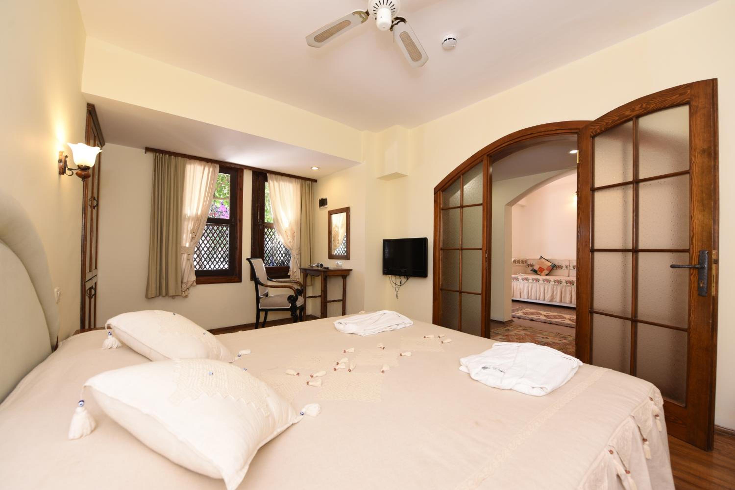 Villa Konak Hotel - Image 19