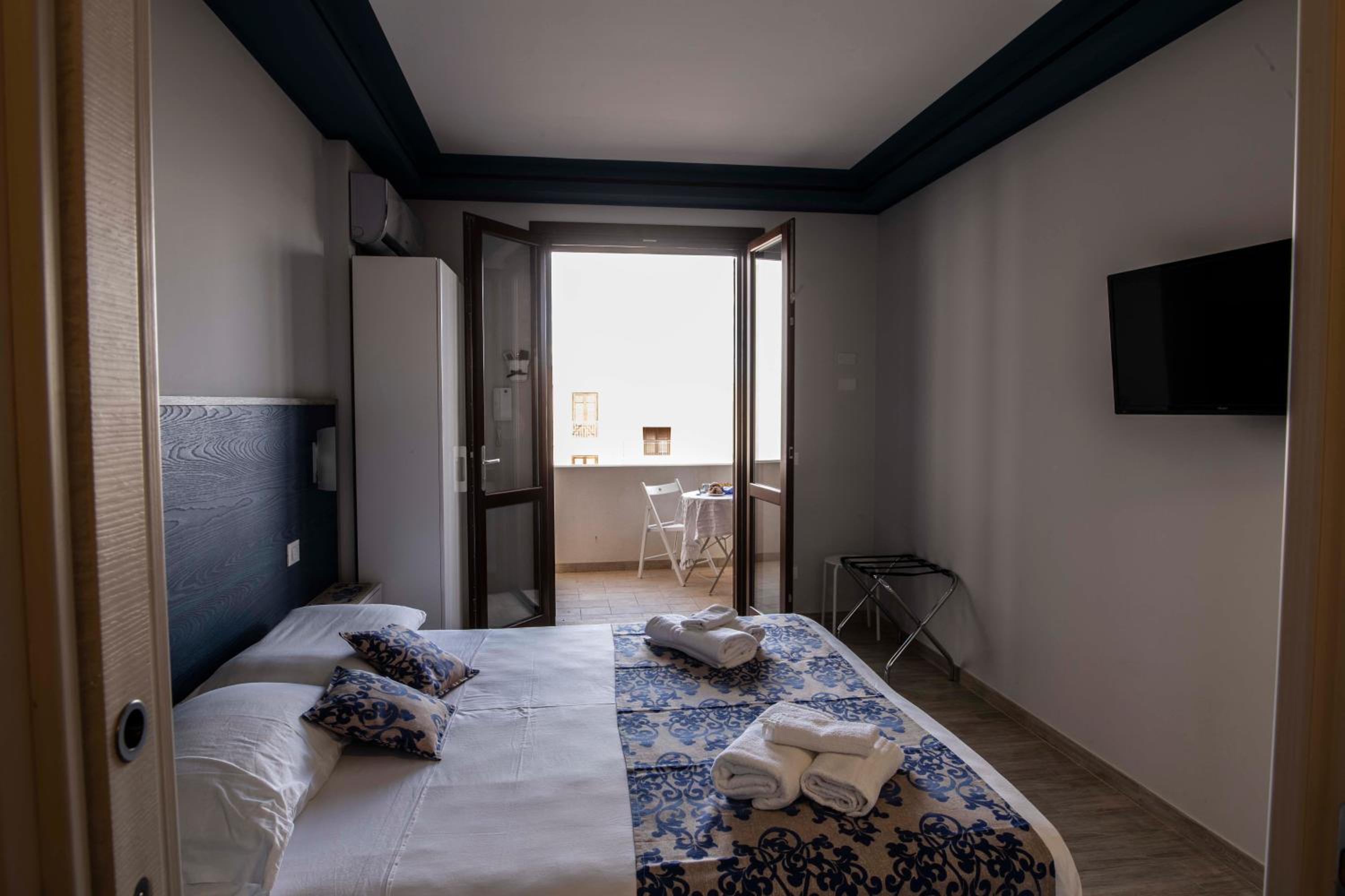 Elisir Suite Rooms by Marino Tourist view 3