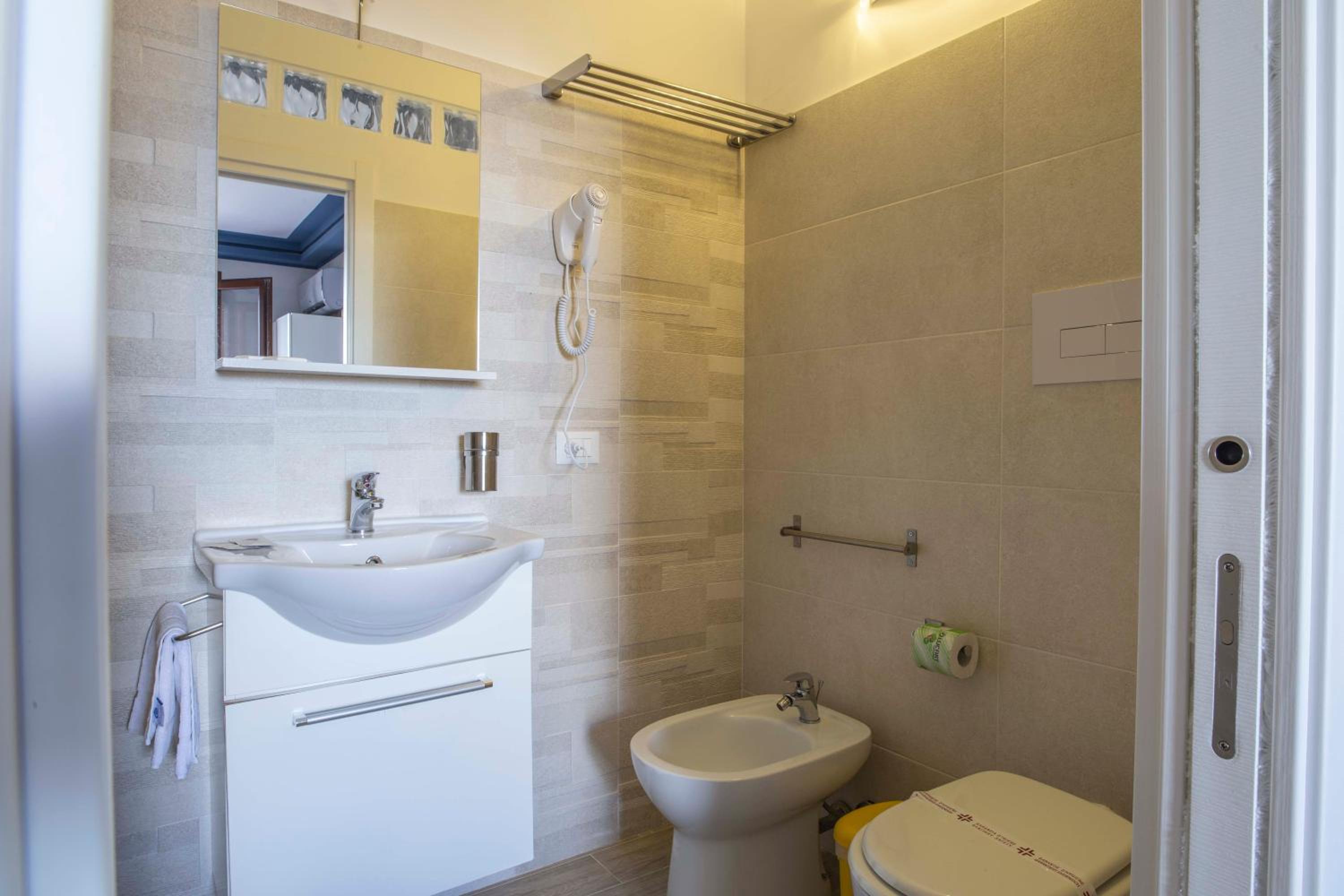 Elisir Suite Rooms by Marino Tourist view 5