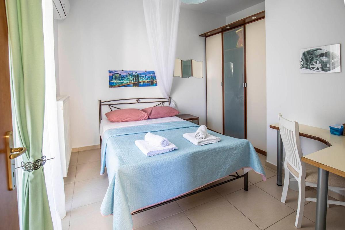 Stella's Rooms - Nea Iraklitsa view 4