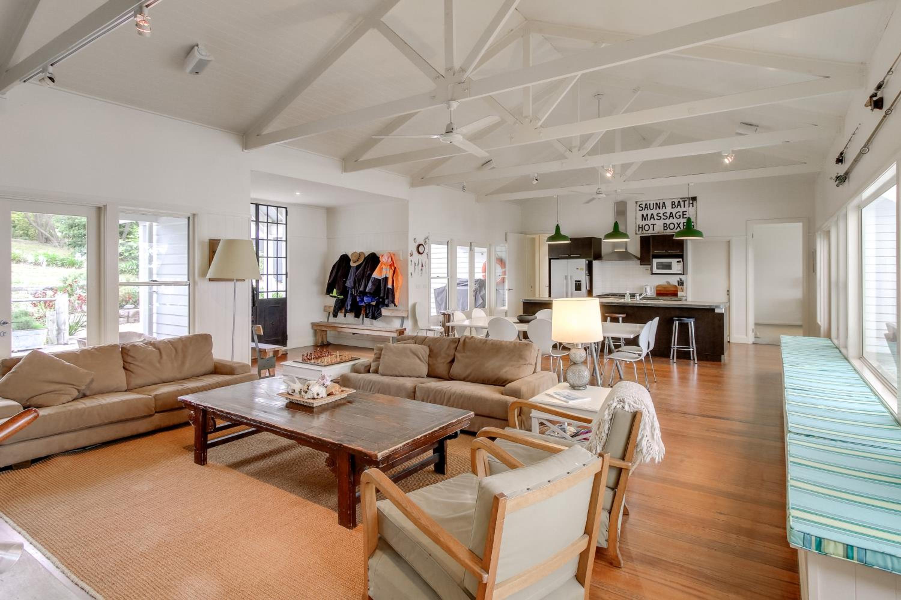 Los Gatos - Metung Lakeside Retreat view 4