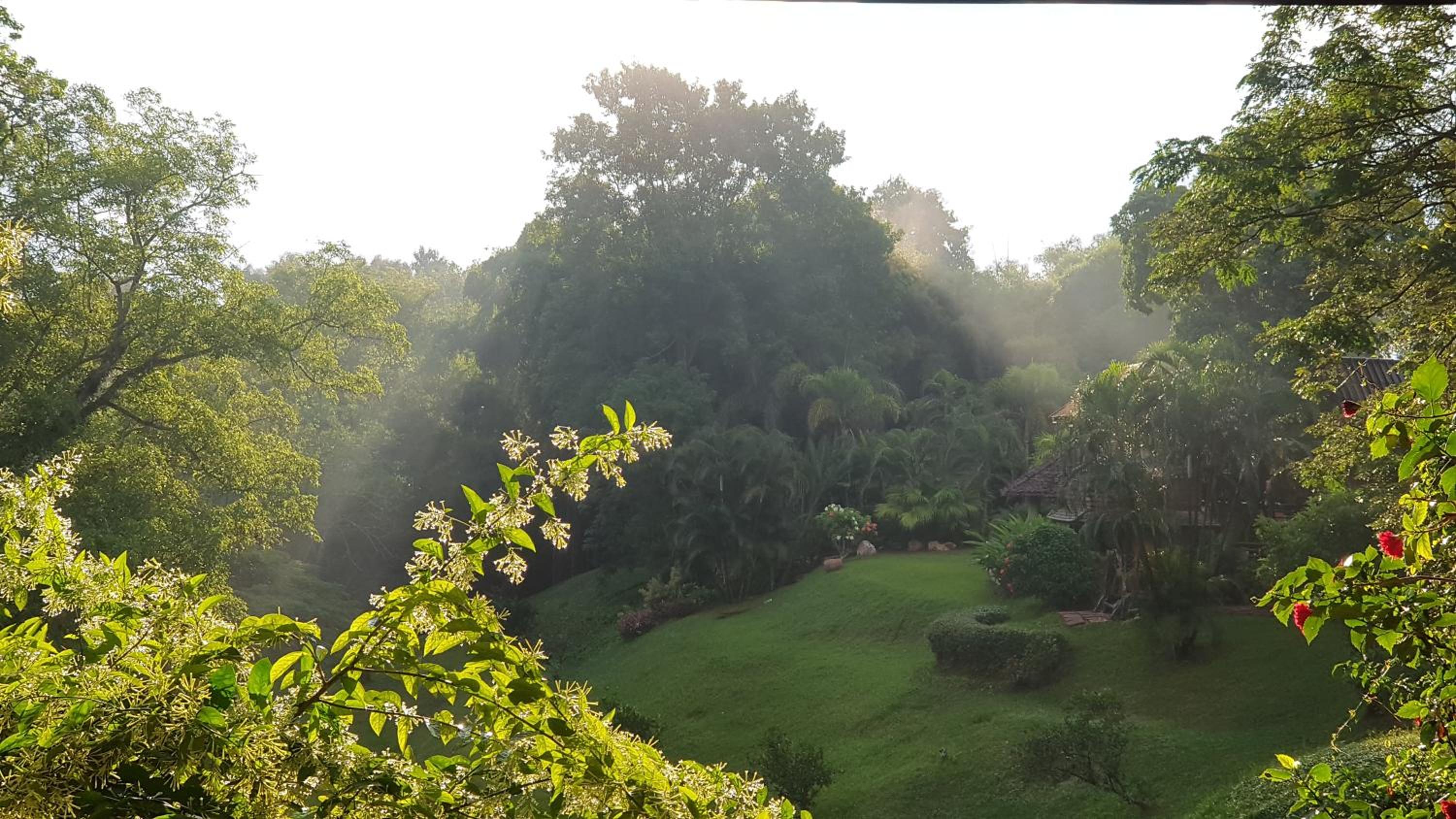 Baan Sakuna Hotel