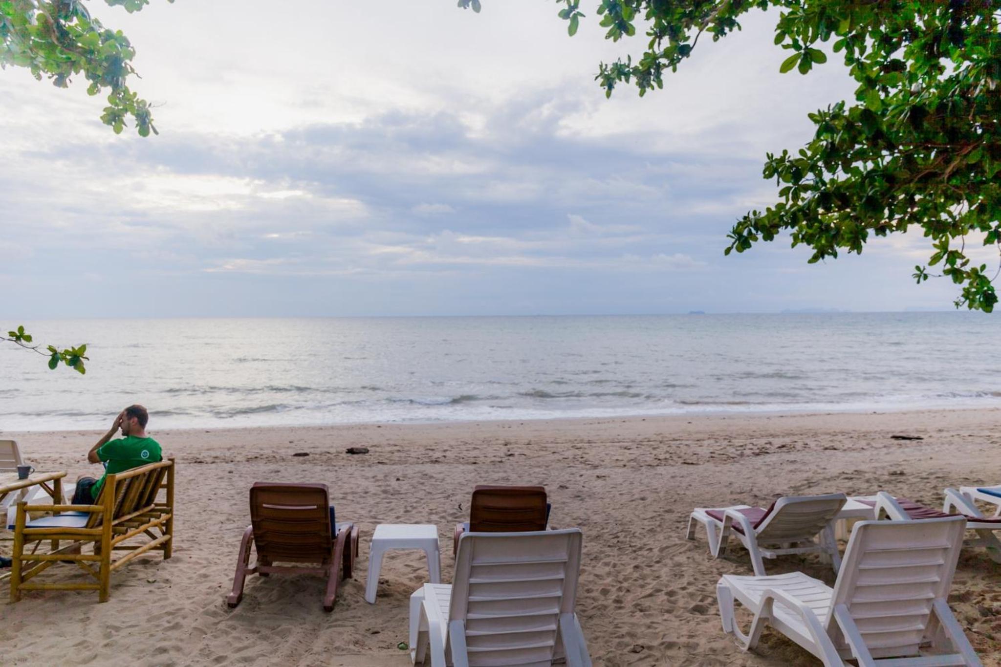 Sea Sand Sun Resort, Lanta Island view 3