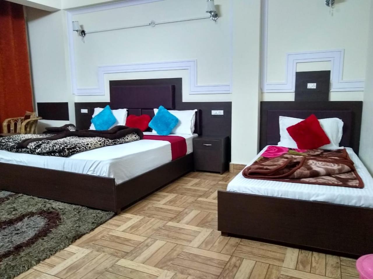 Hotel Auli D view 4