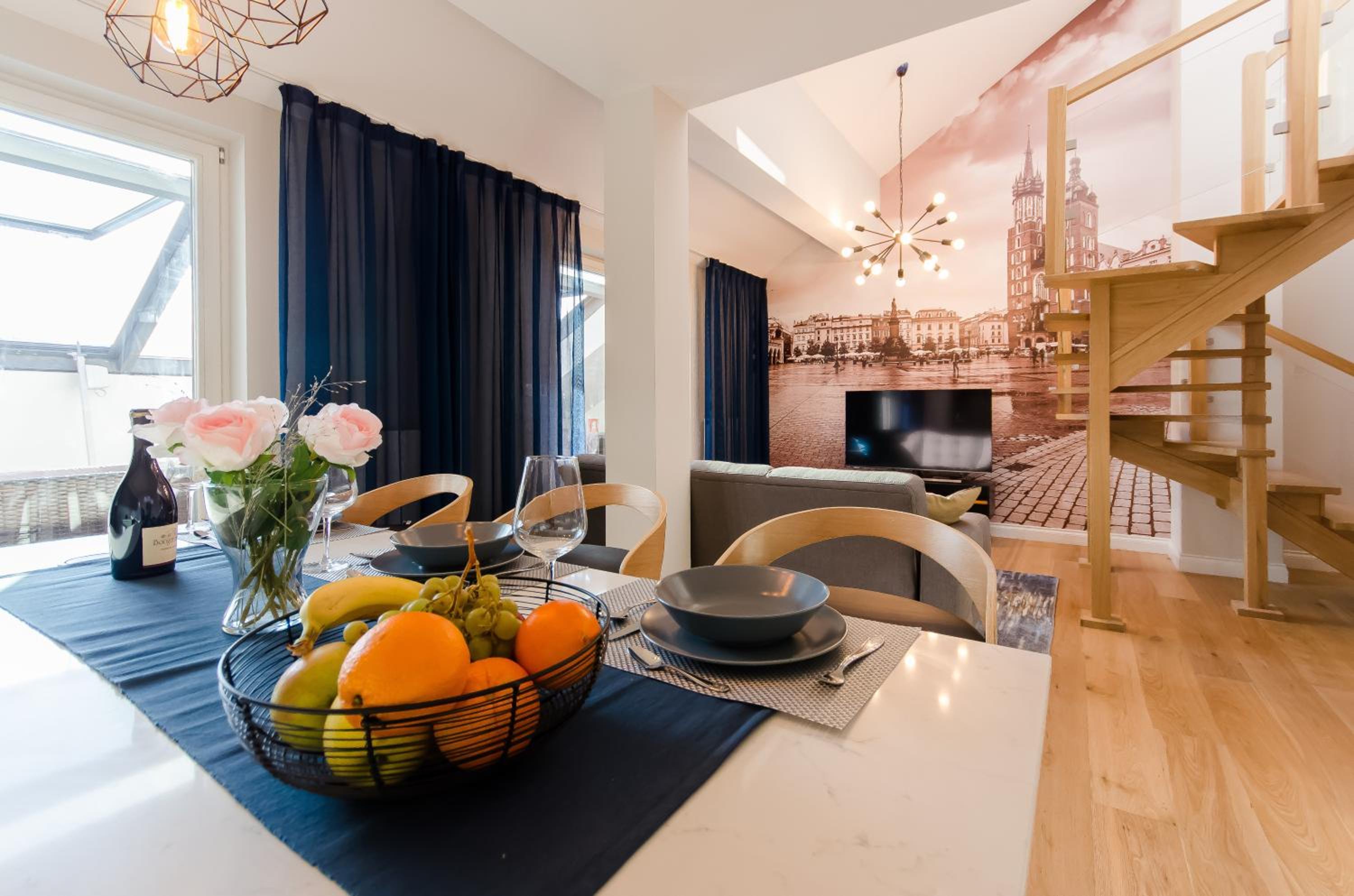 Kazimierz Penthouse with private terrace
