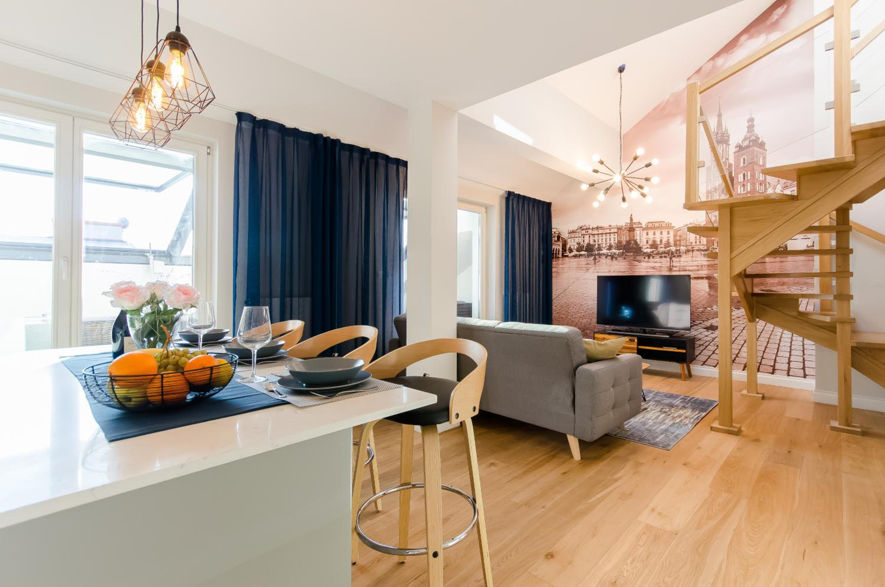 Kazimierz Penthouse with private terrace