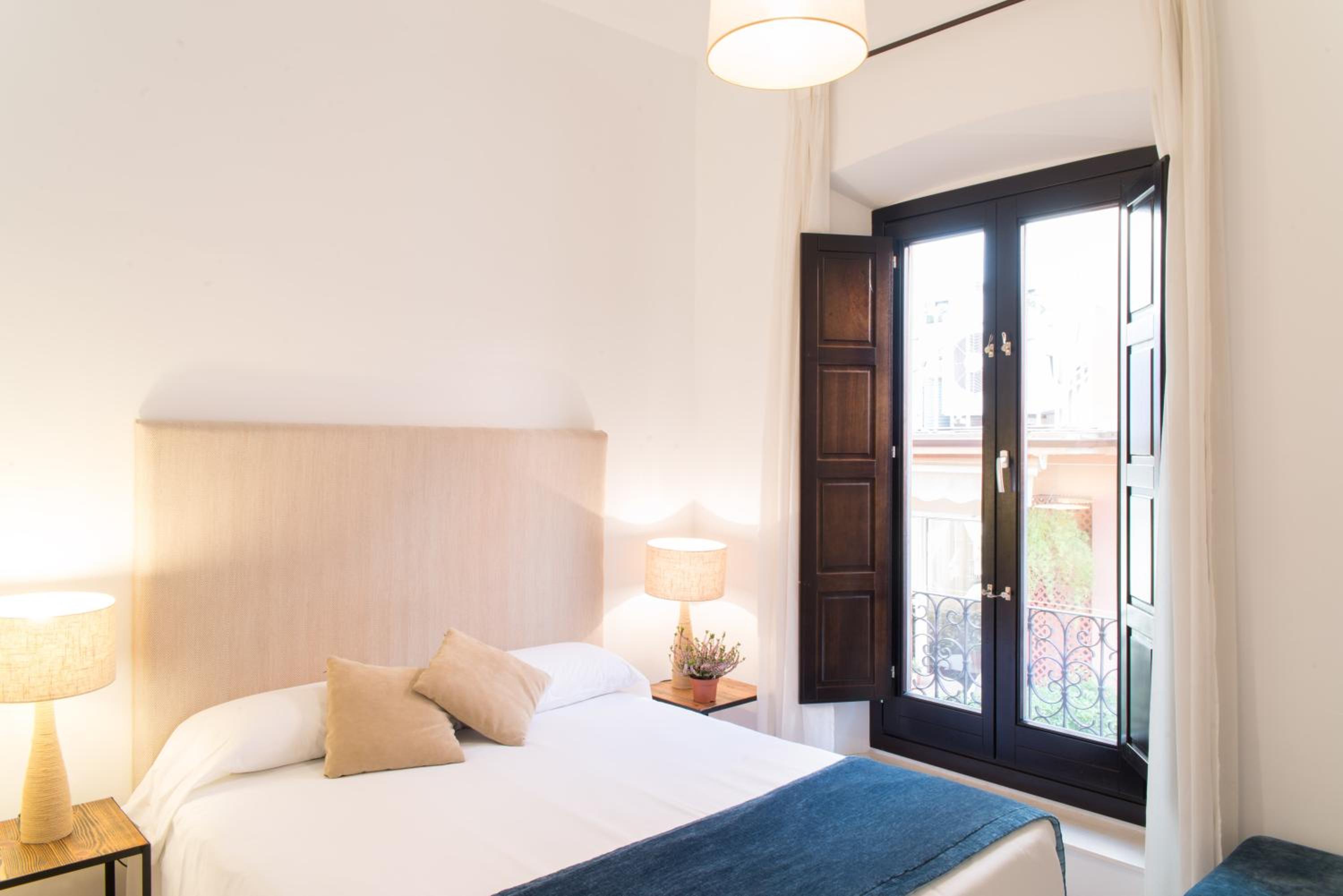 Suites Campo del Príncipe by Maxi Hoteles