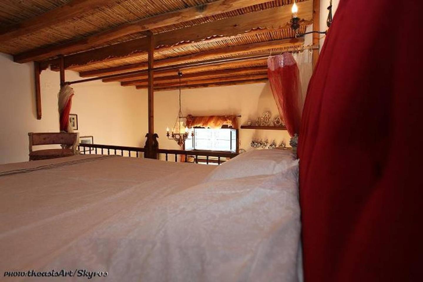 Traditional studio photo 3