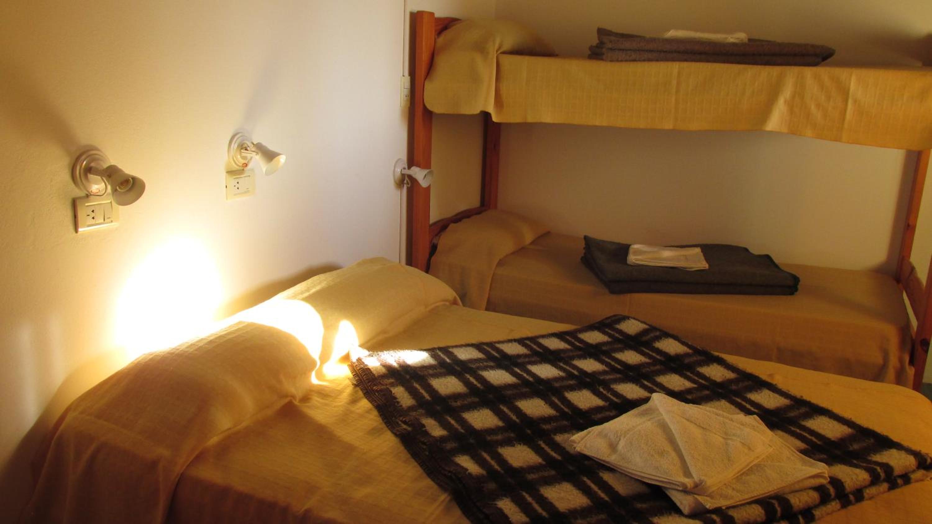 Hostel Aves del Lago