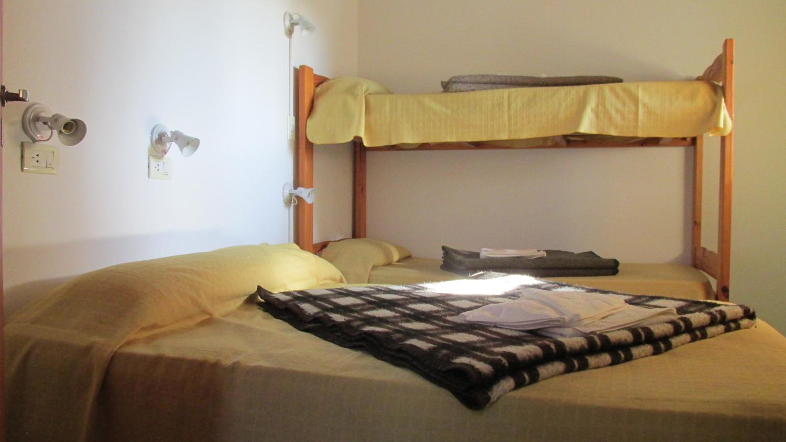 Hostel Aves del Lago