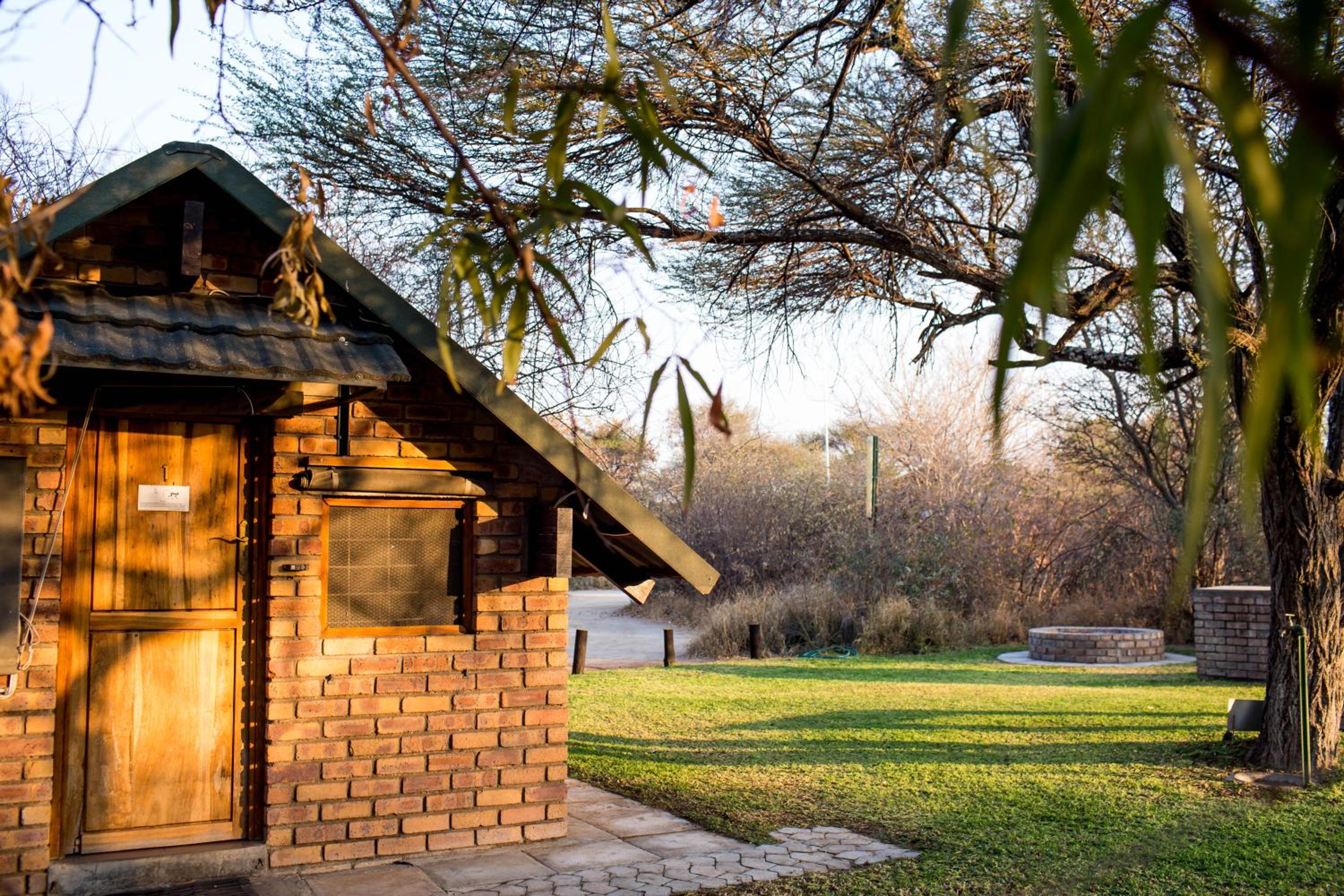 Woodlands Stop Over and Lodge