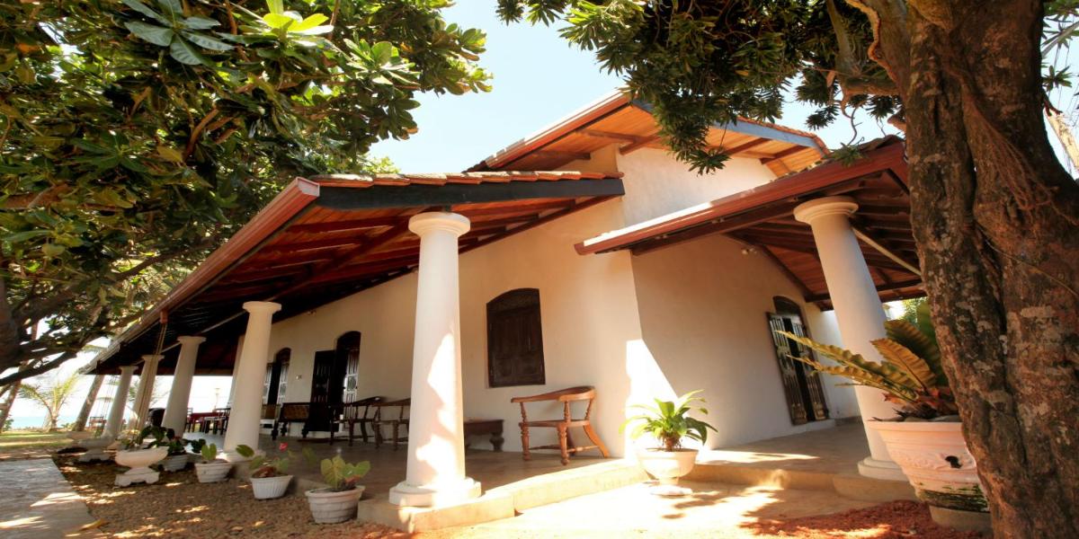 Villa Caterina Group view 2