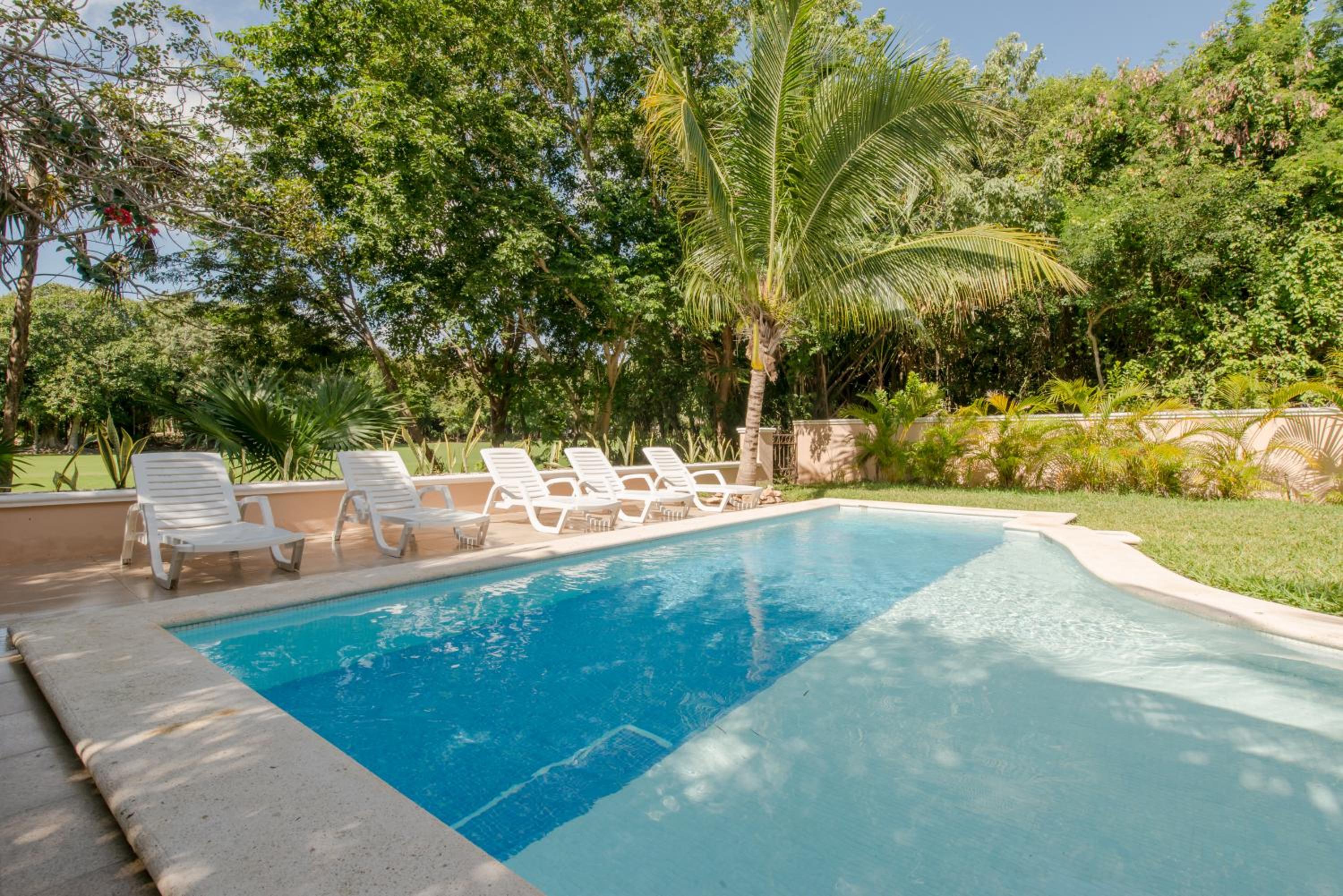 Villas Picalu Studios  Suites - Property Image 6