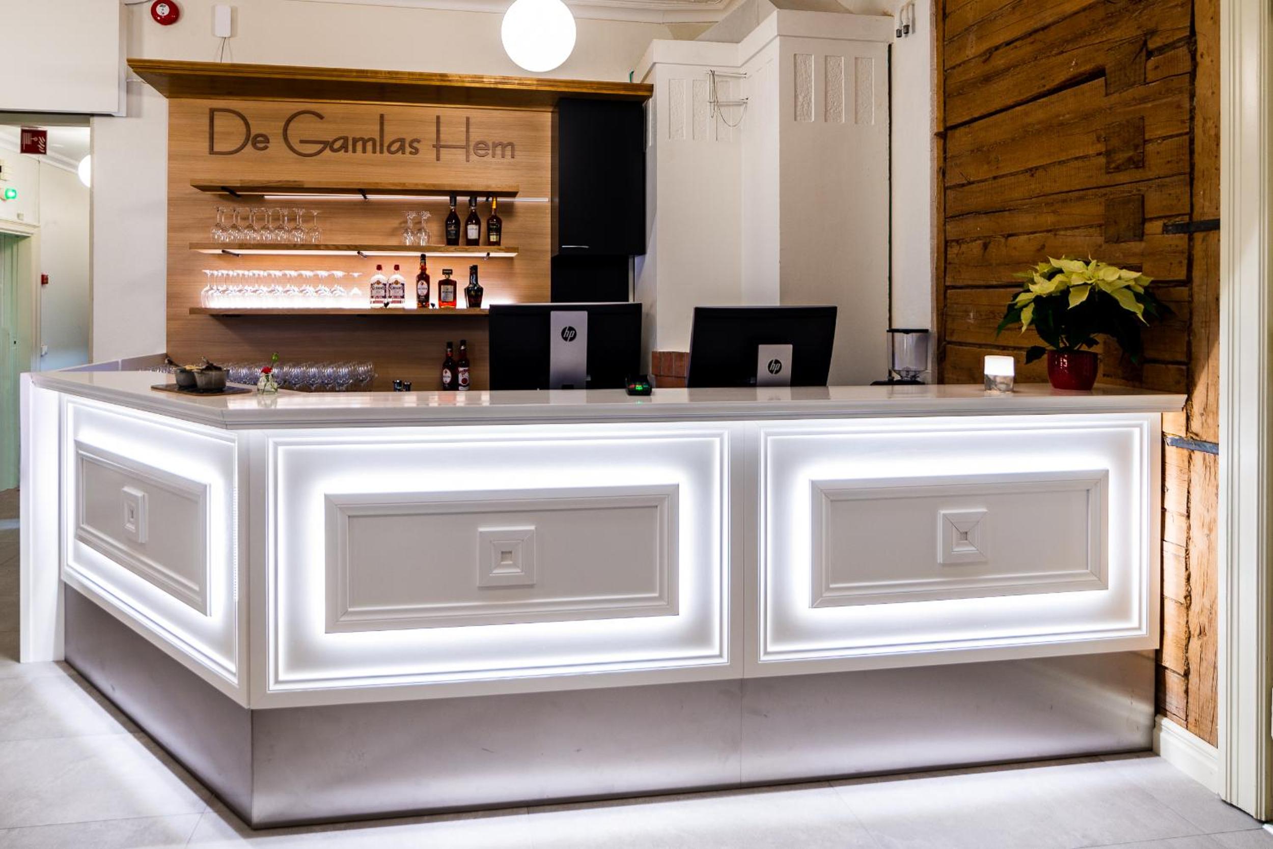 Oulu Vacations - De Gamlas Hem Hotel  Restaurant - Property Image 2