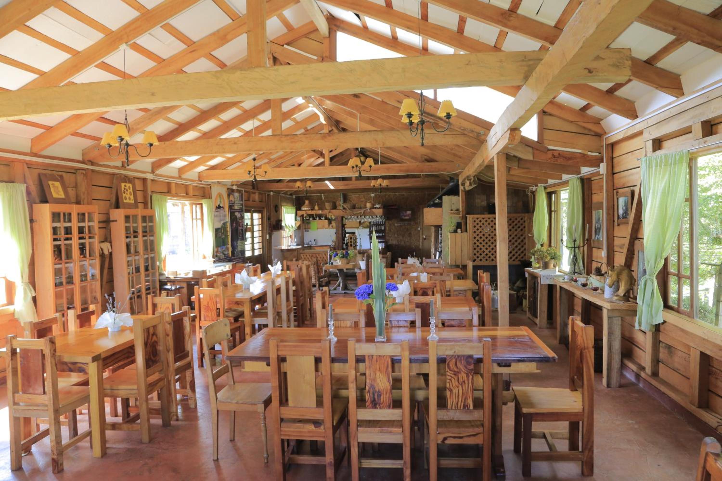 Lodge El Sarao A Una Hora De Puerto Varas