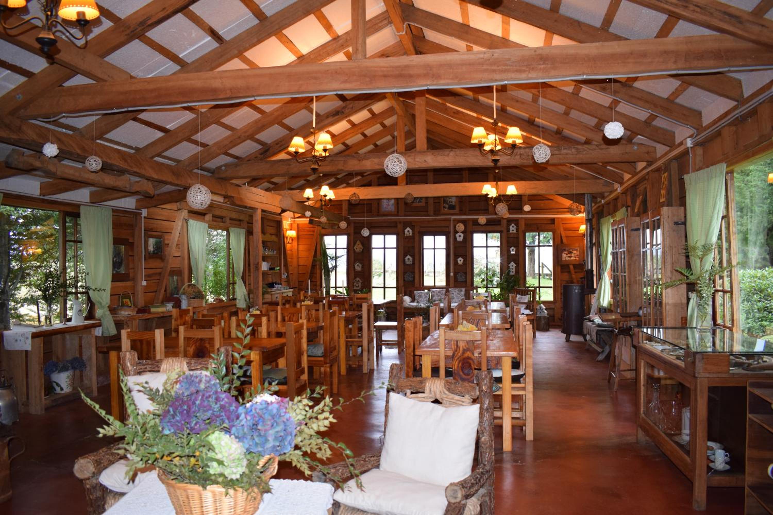 Lodge El Sarao A Una Hora De Puerto Varas