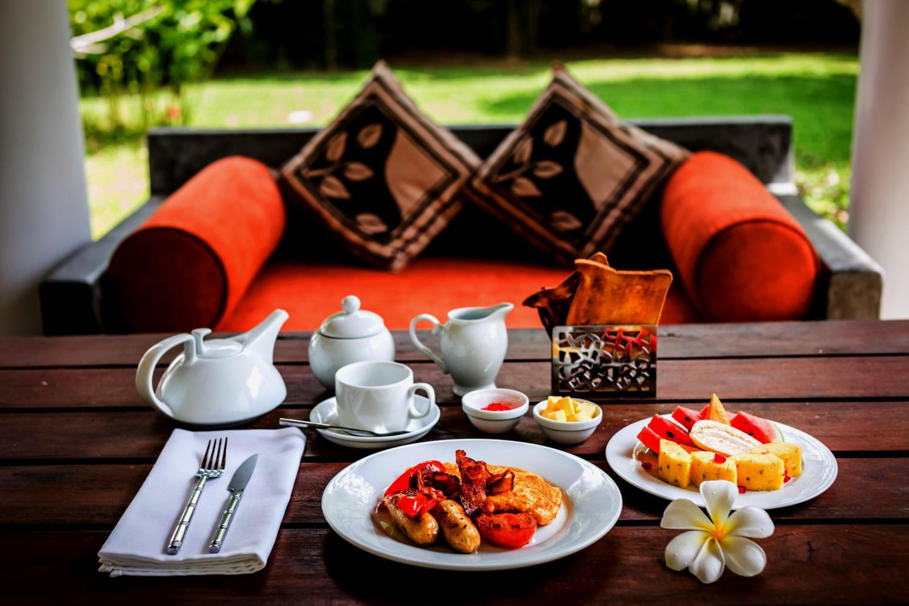 Villa White Queen Resort & Spa