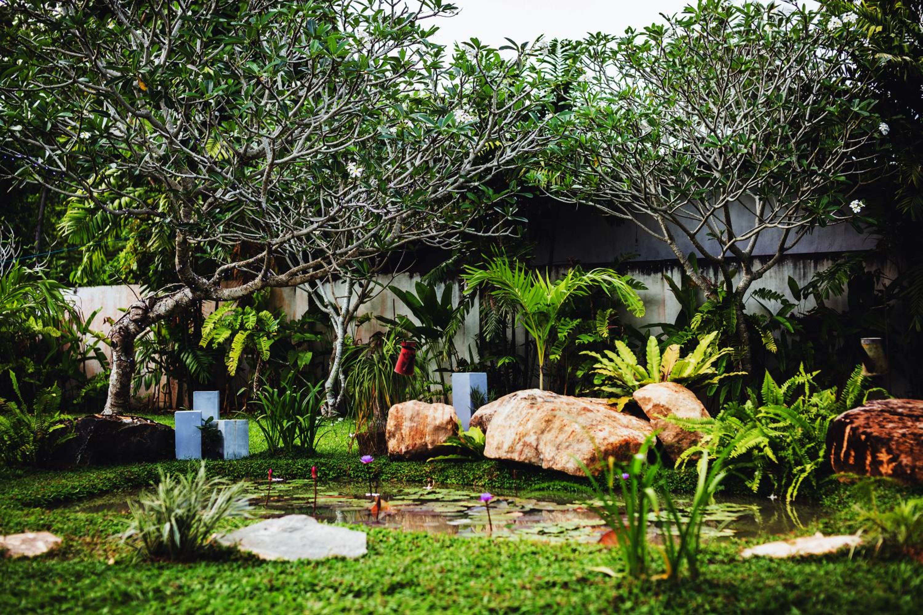 Villa White Queen Resort & Spa