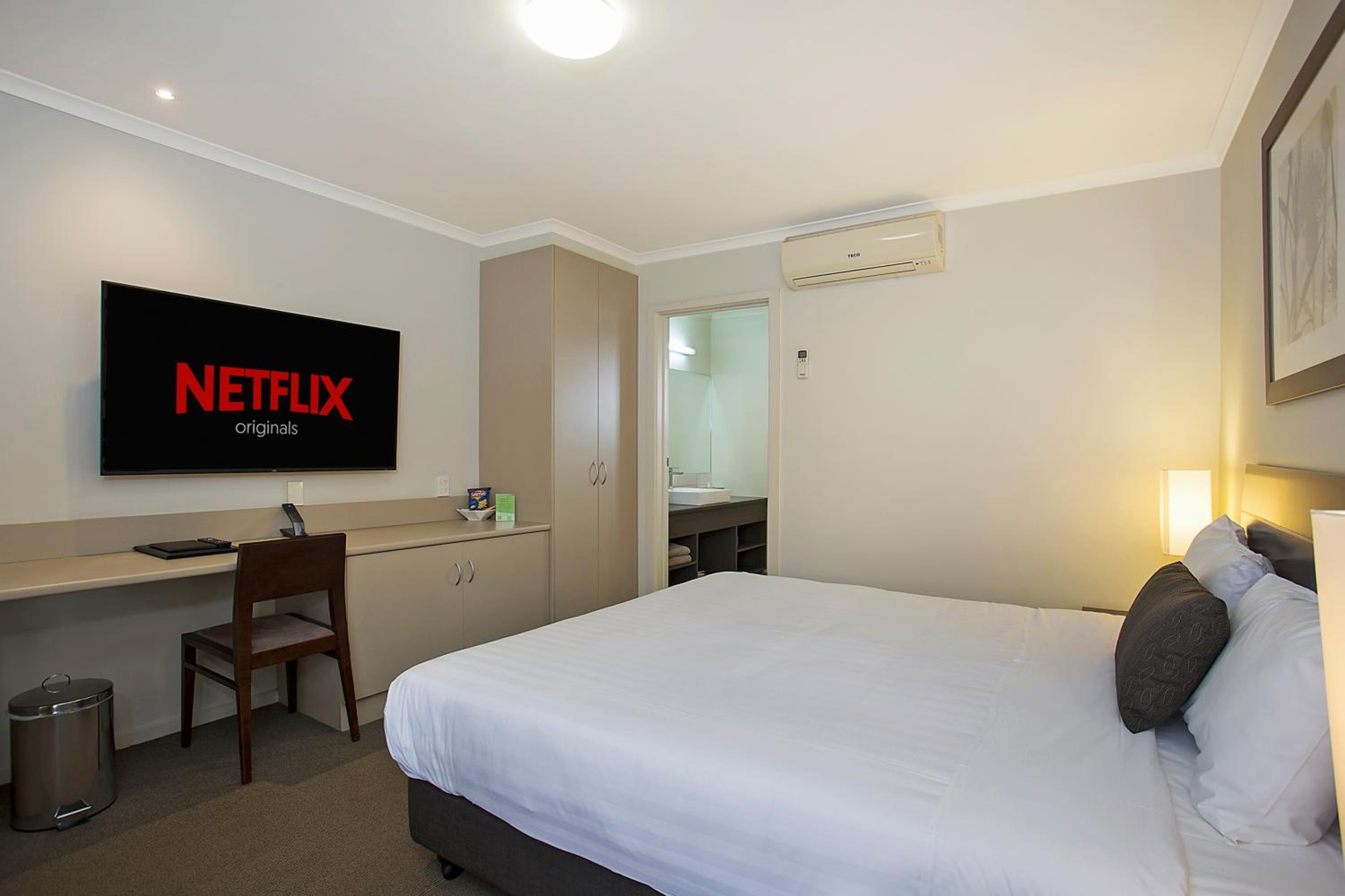 Warrnambool Vacations - Elm Tree Motel - Property Image 11
