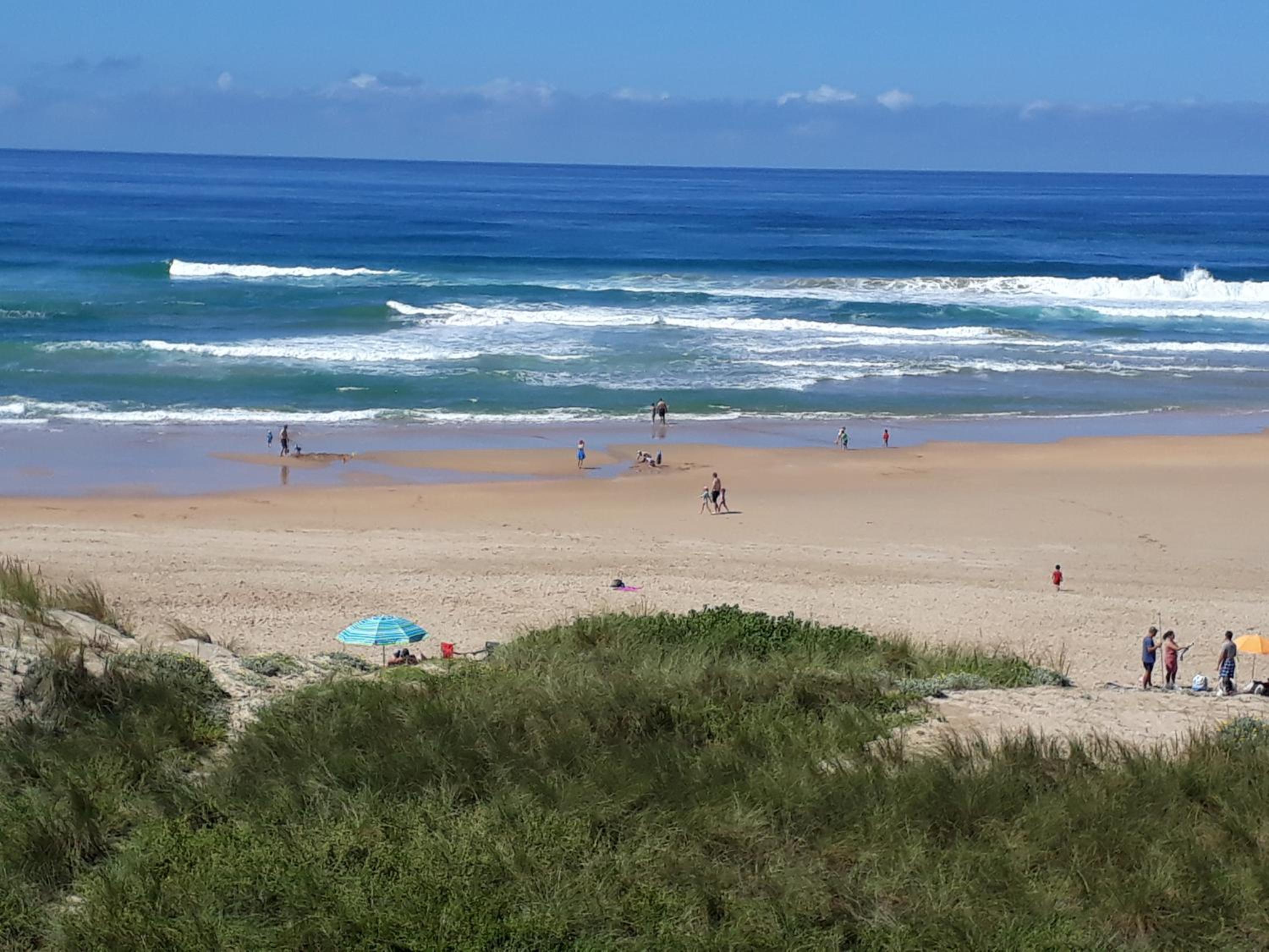 Elfransa Beach Cottage view 2