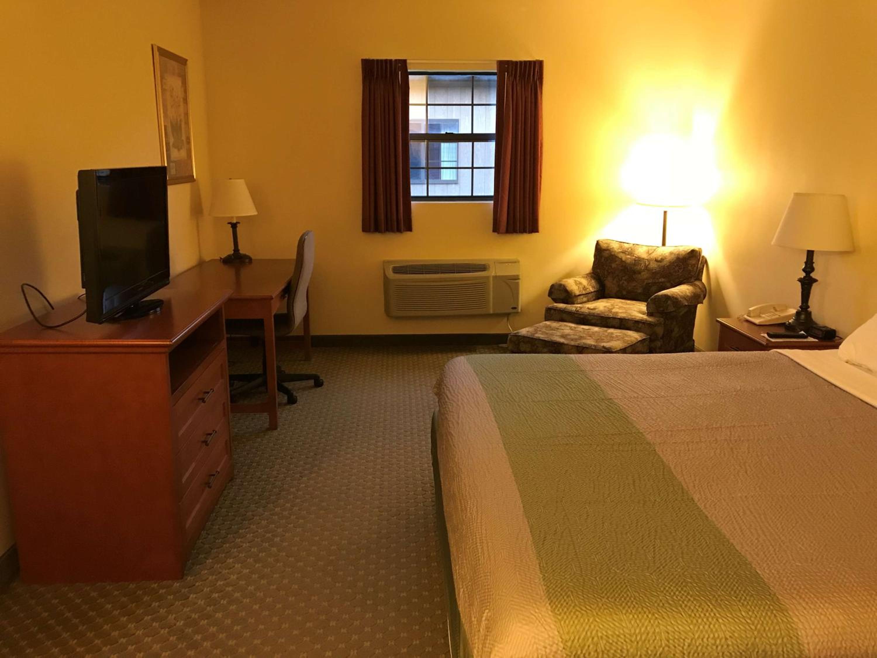 Motel 6-Bloomsburg, PA