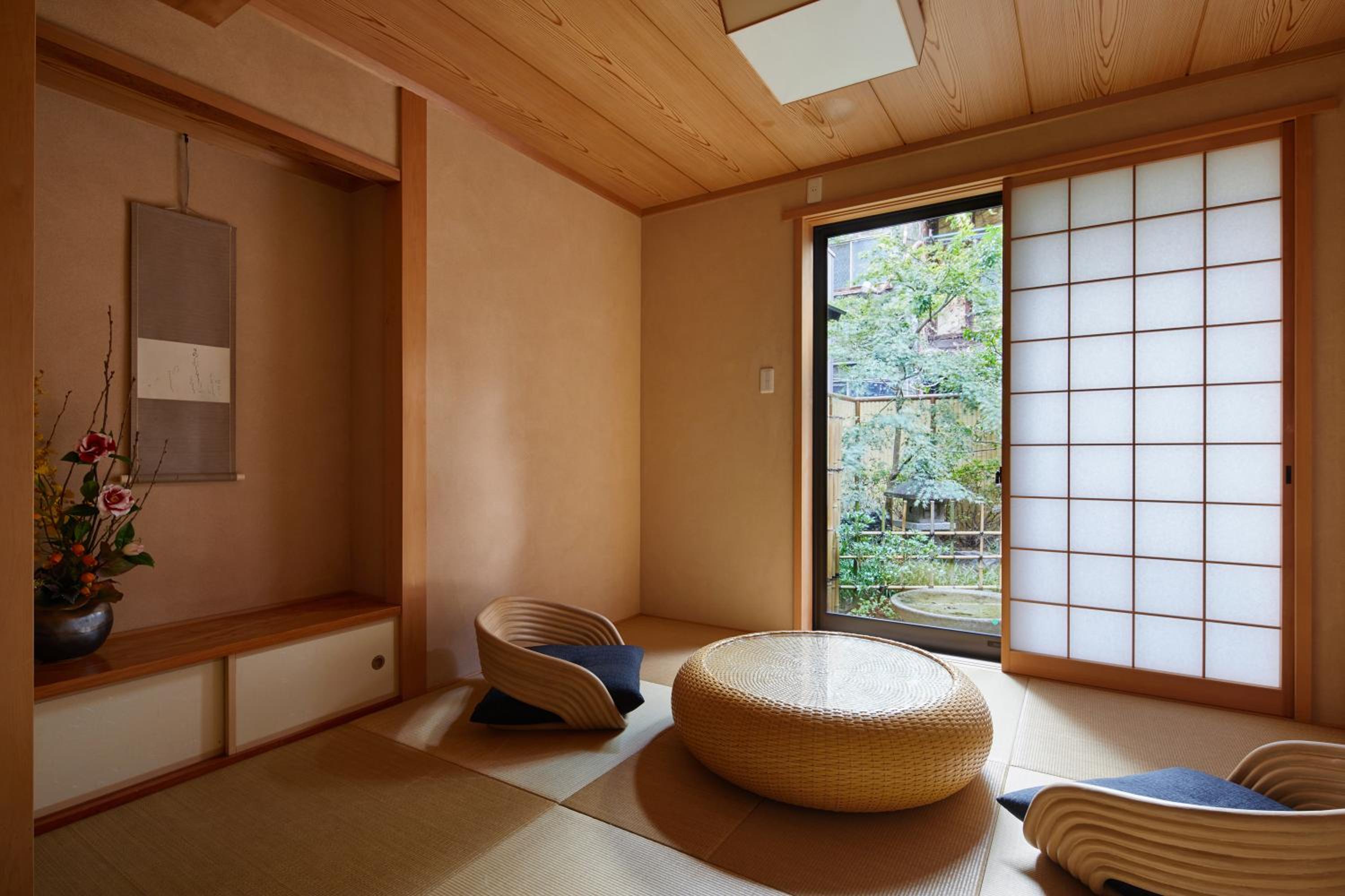 Miro Shijo Kawaramachi Tei view 2