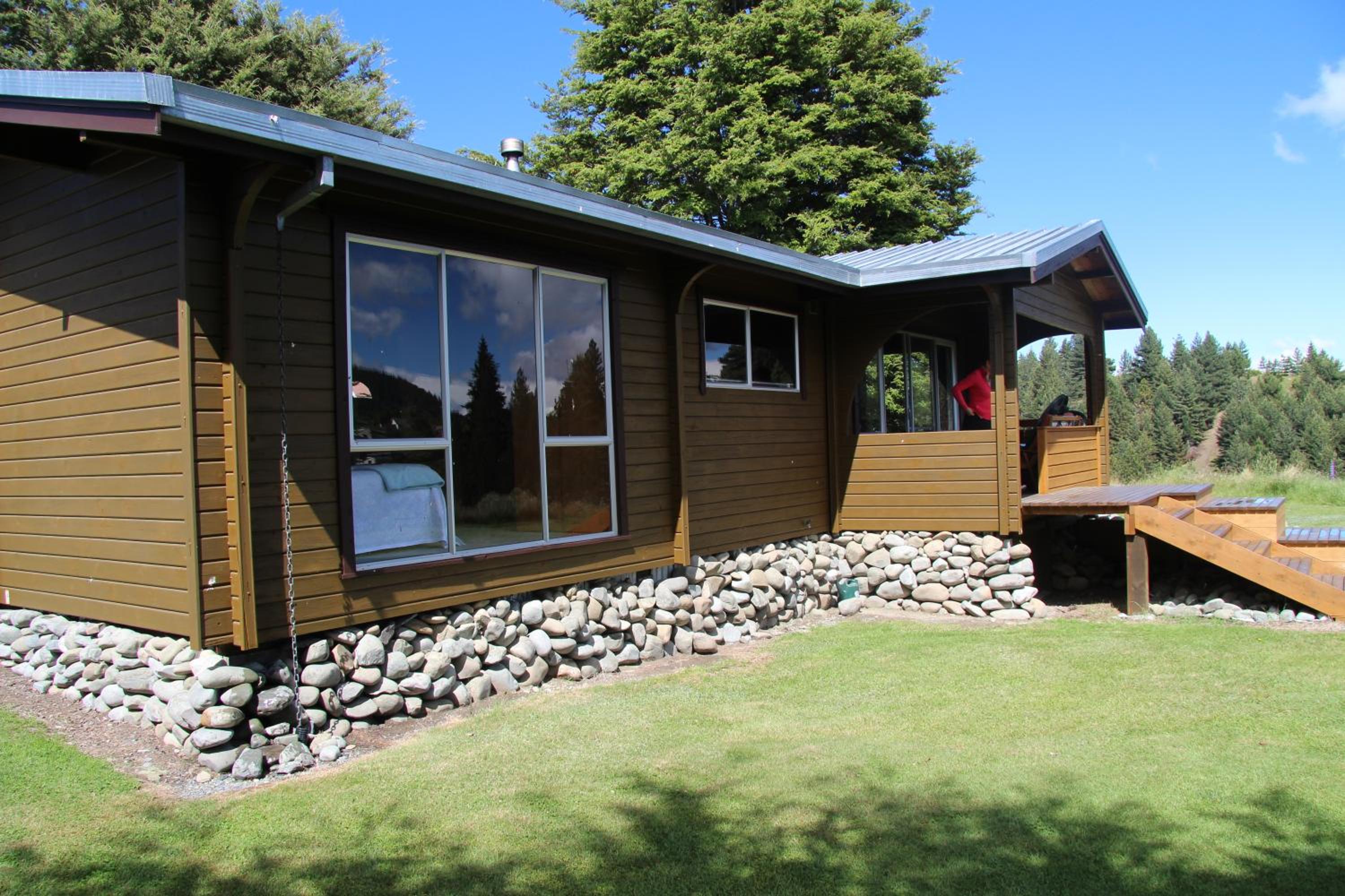 Hotel Lakeview Cottage - Image 1