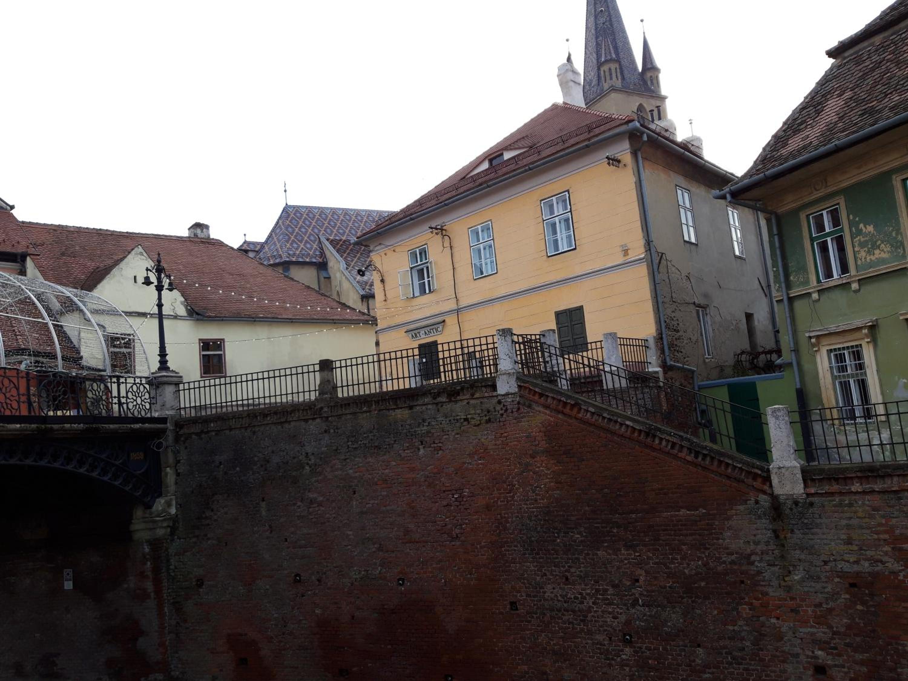 Photo 38