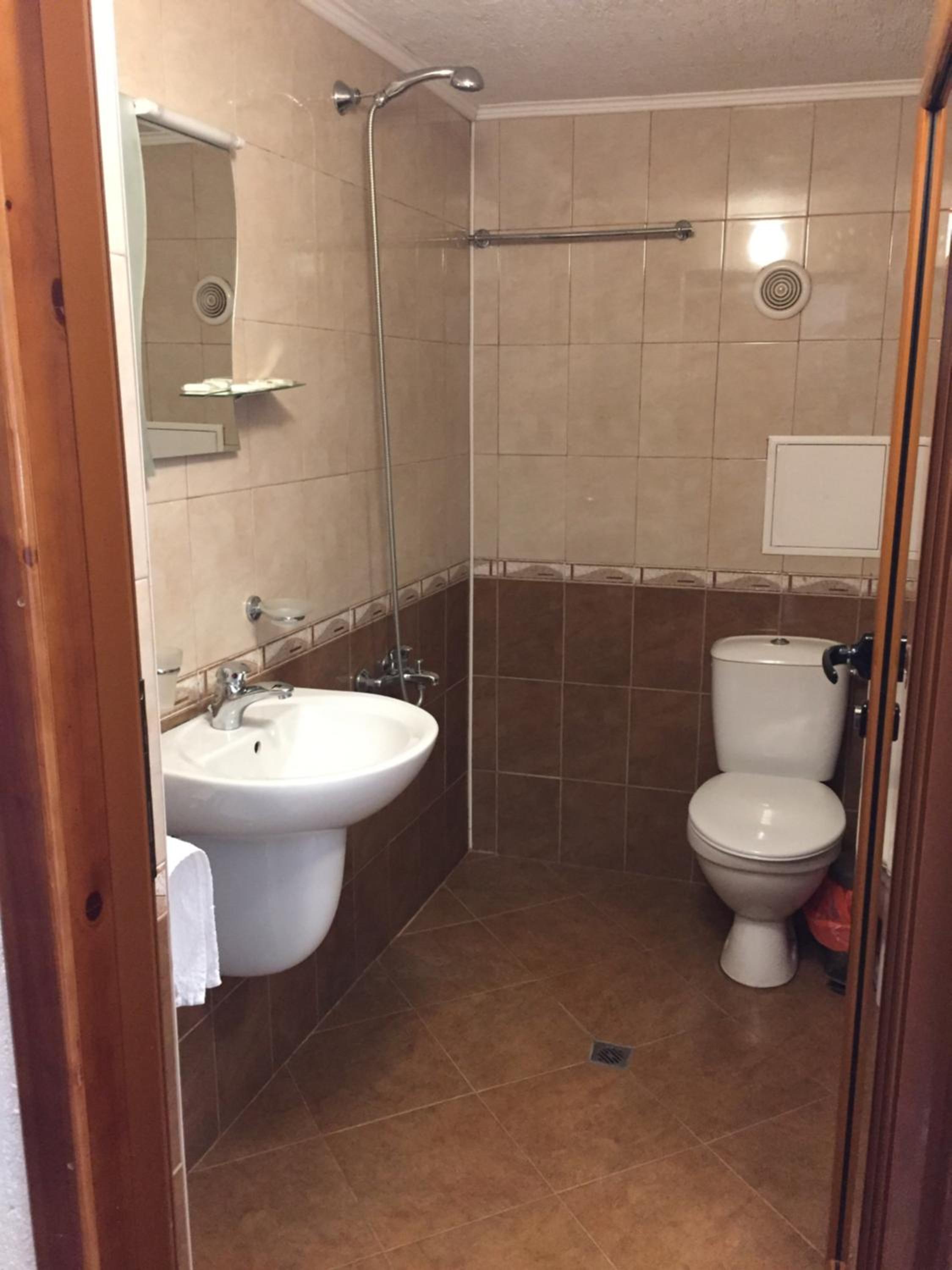 Guest Rooms Vachin
