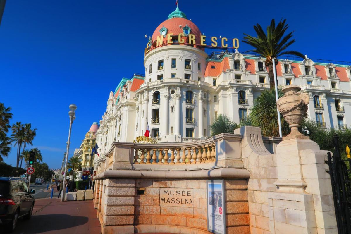 Nestor&Jeeves - PALAIS ALICE - Central - Very close sea