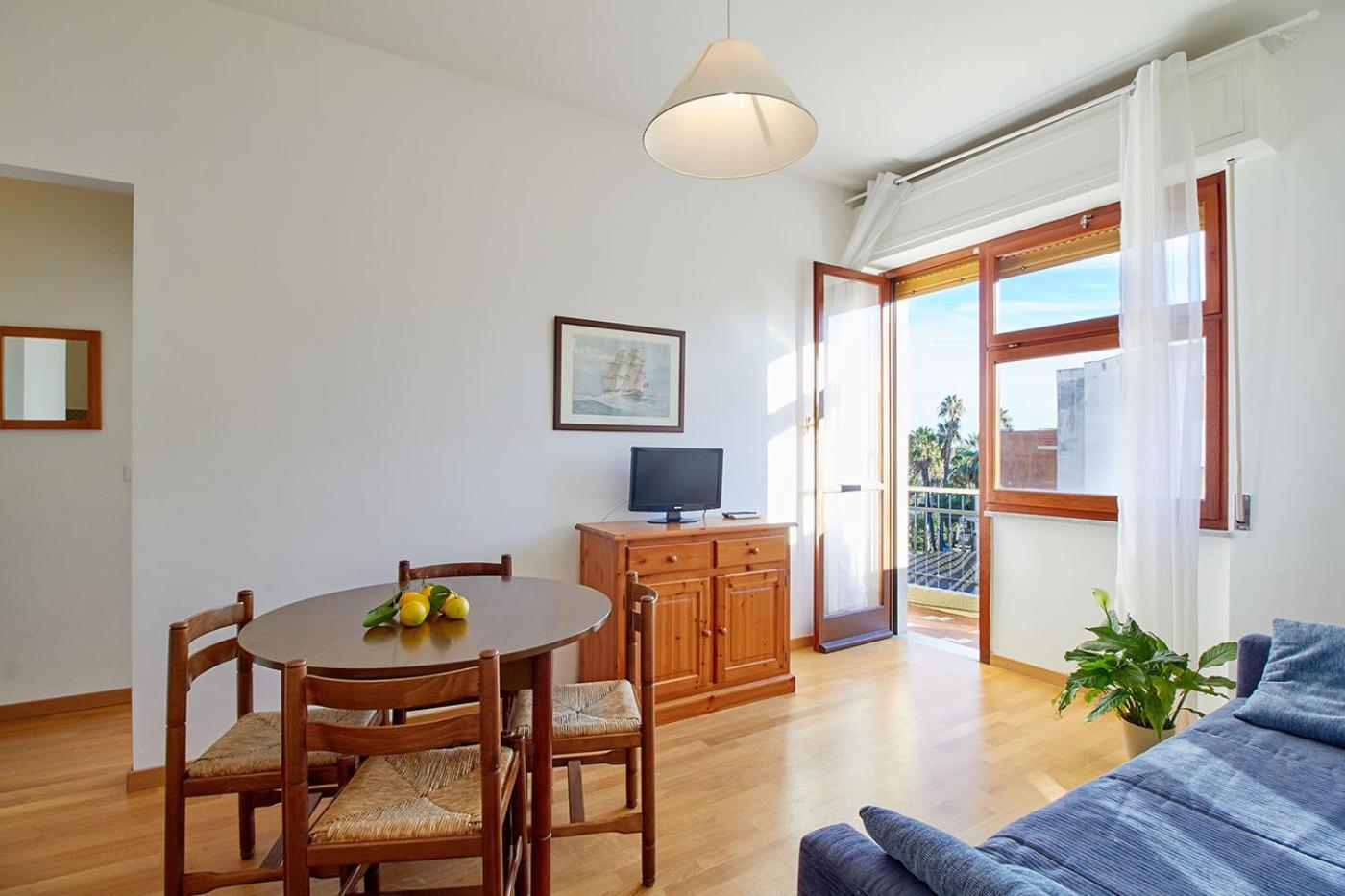Rivierarent Appartamenti Castelfranco fronte mare view 5