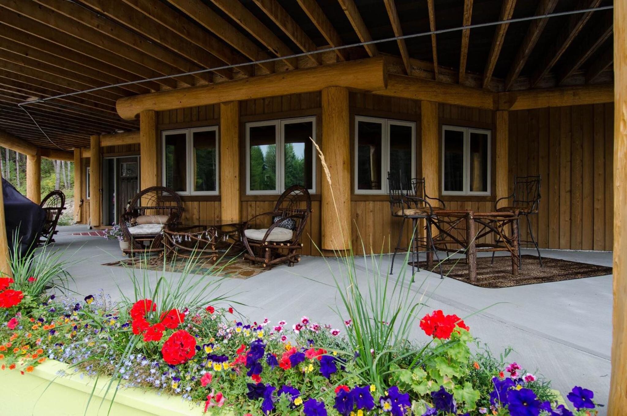 Golden Acres Mountain Lodge