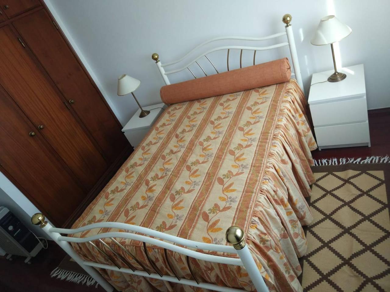 Apartamento a 4min da praia com lareira