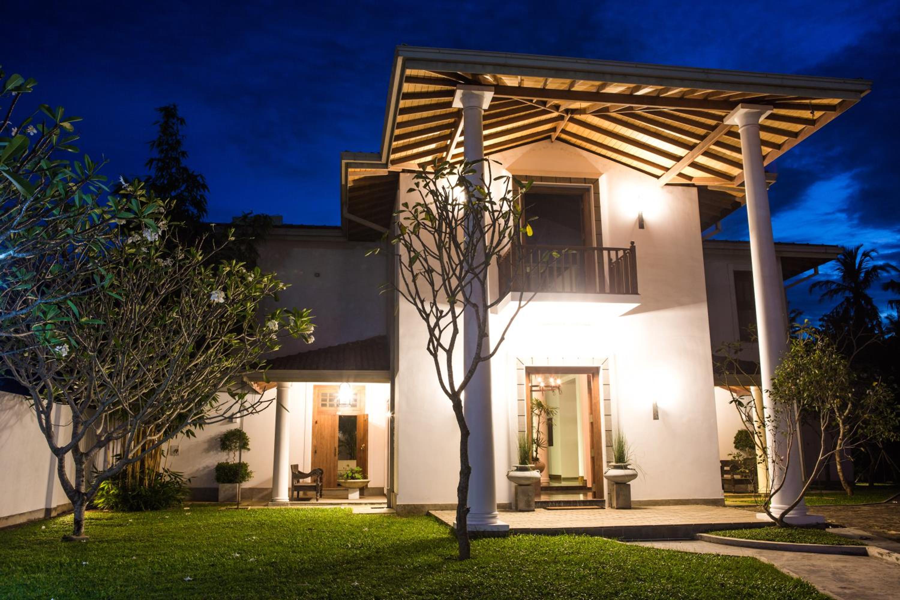 Villa White Queen Resort & Spa