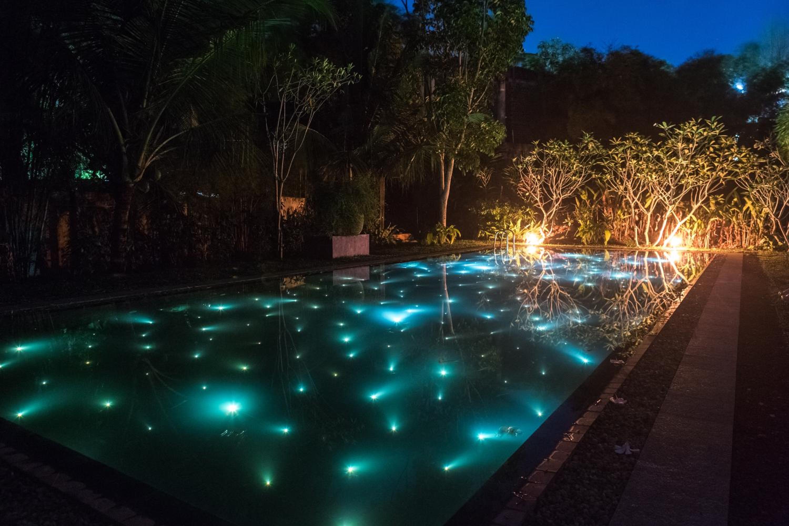 Villa White Queen Resort & Spa