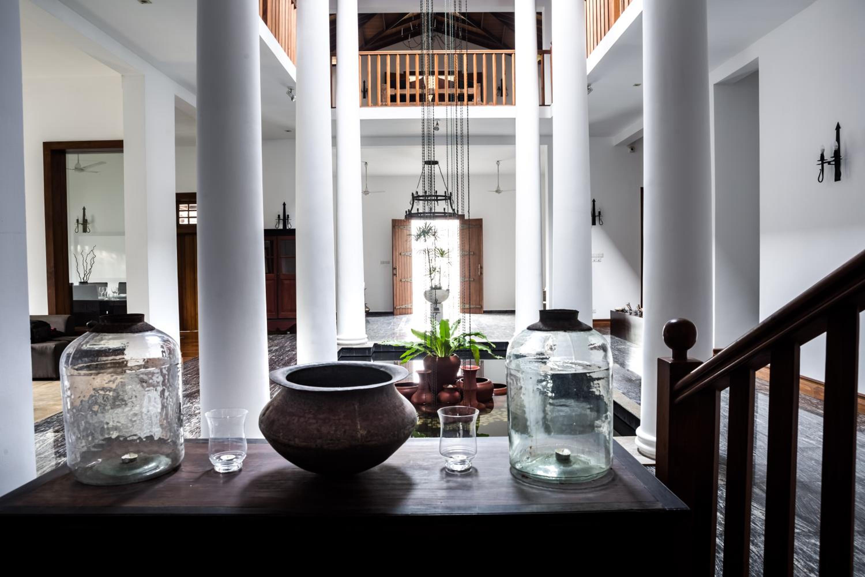 Villa White Queen Resort & Spa