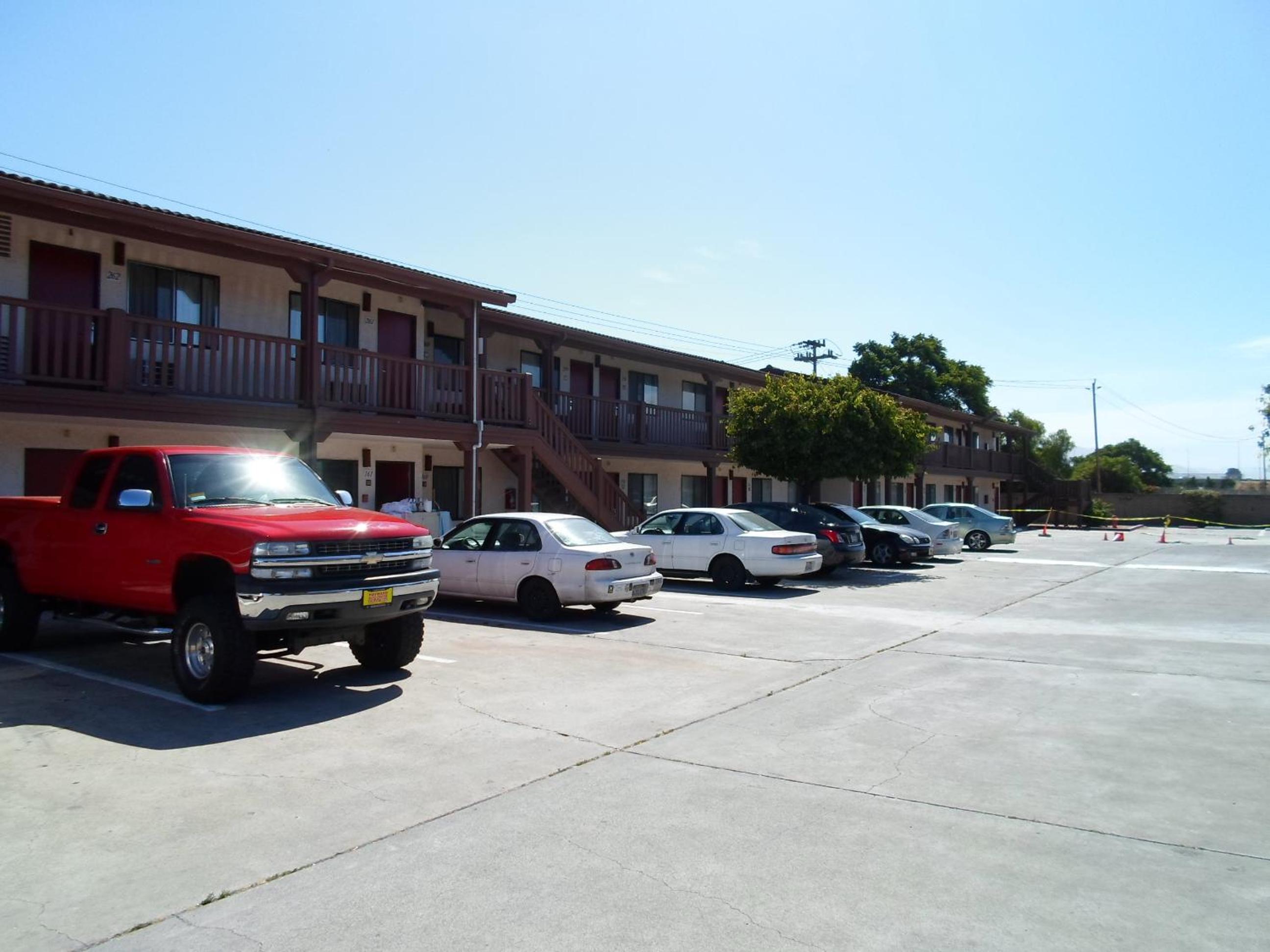 Newark Vacations - EZ 8 Motel Newark - Property Image 10