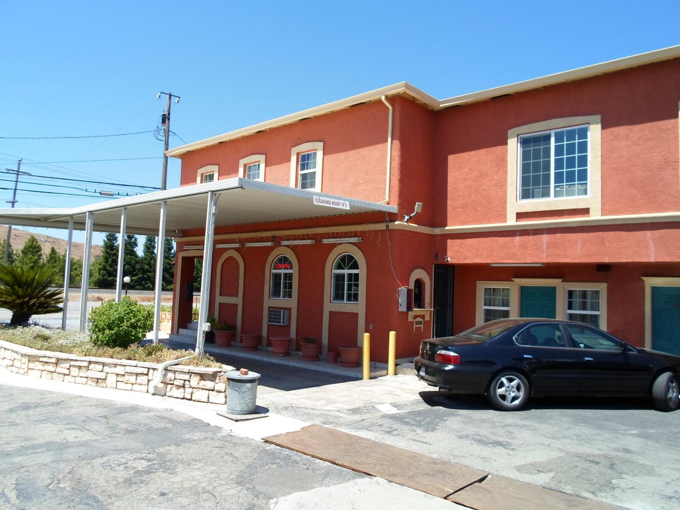 Photo 9