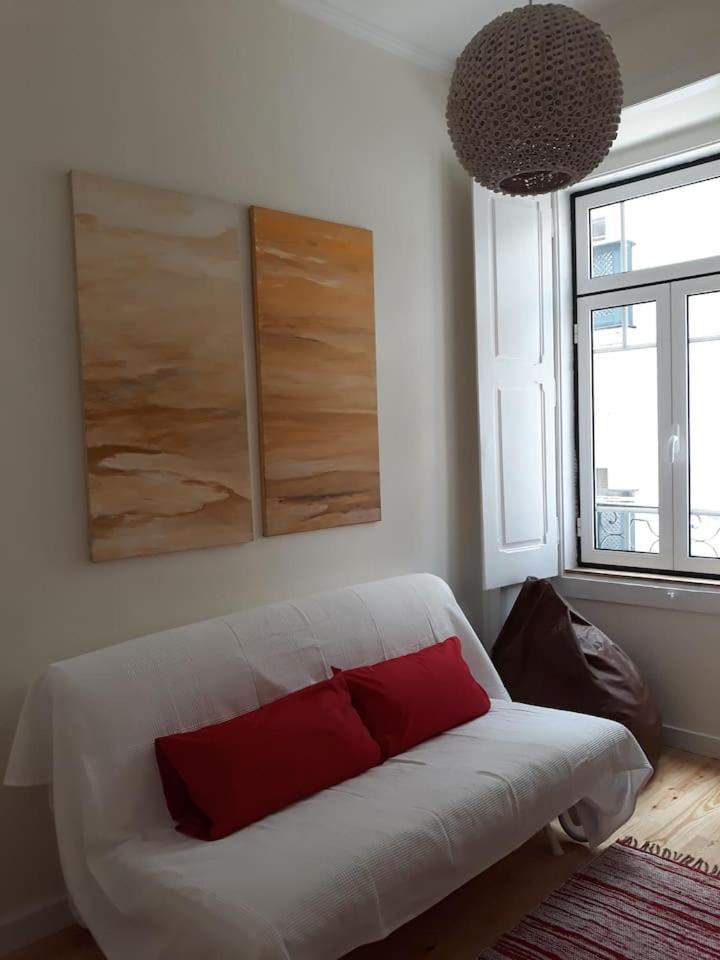 Lovely flat in Adamastor view 3
