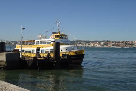 Almada between Lisbon and Beach view 4