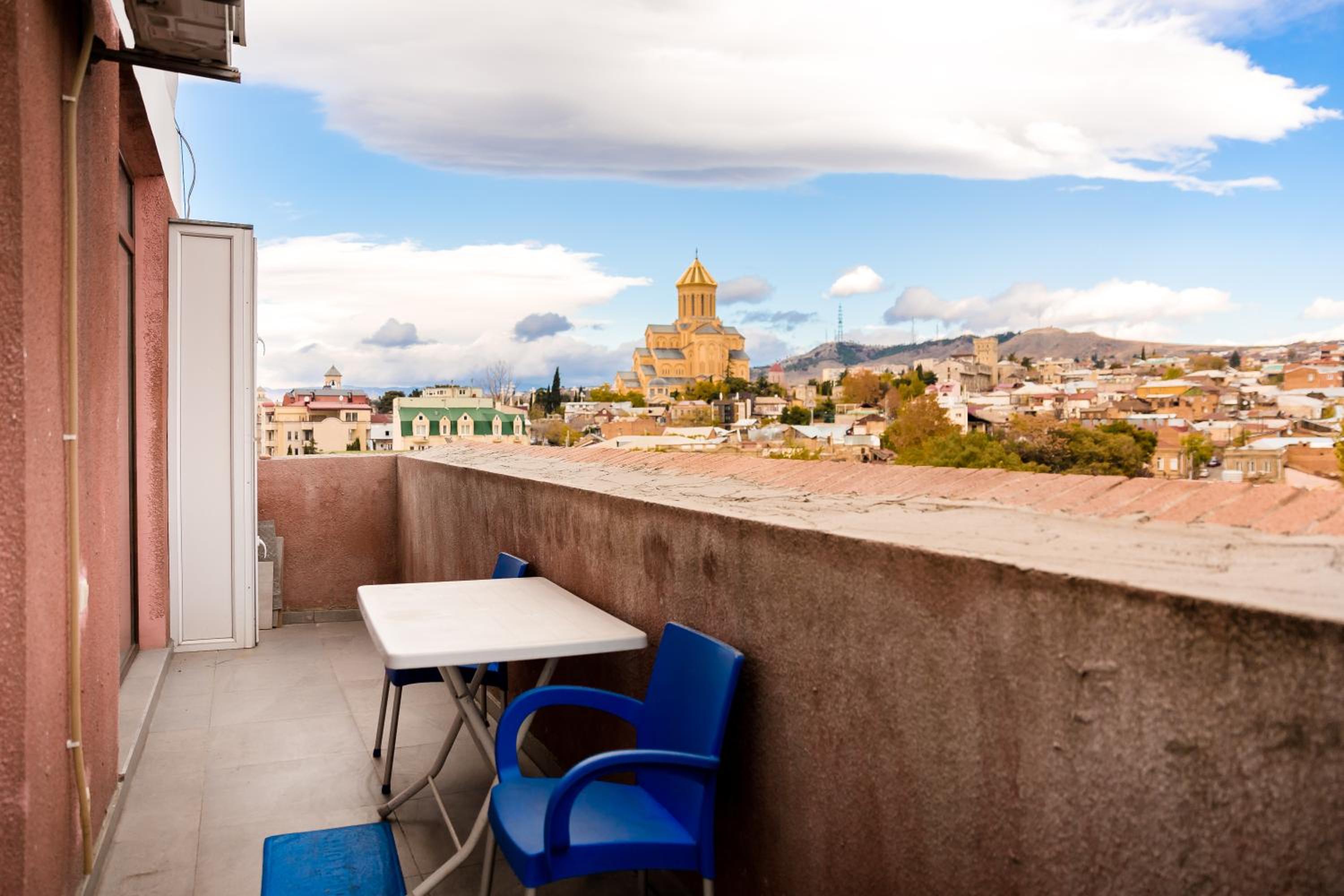 Apartment With Terrace in Avlabari view 2