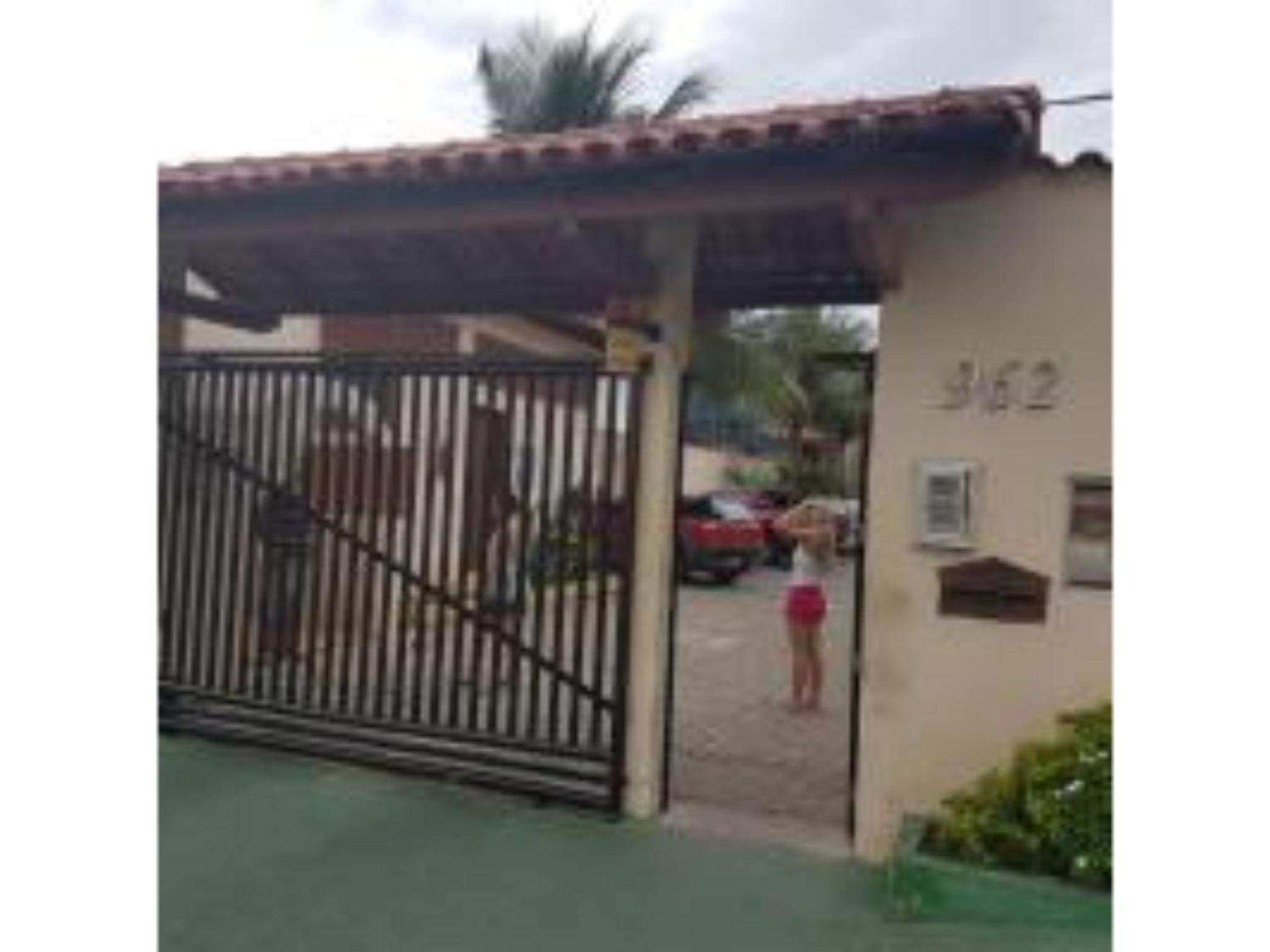 Pero Casa Triplex em condominio