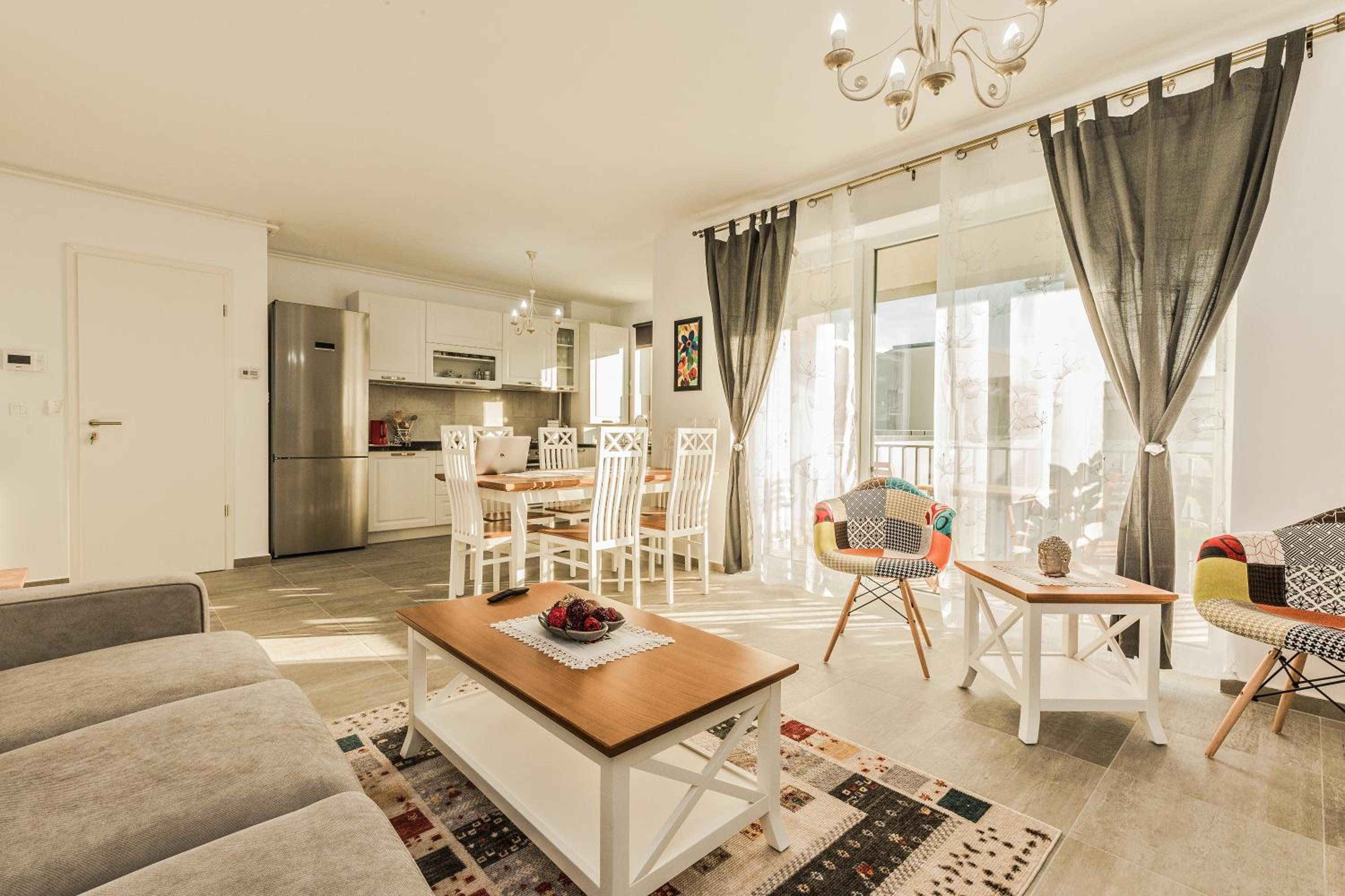 Elegant Sophia's Apartment view 3